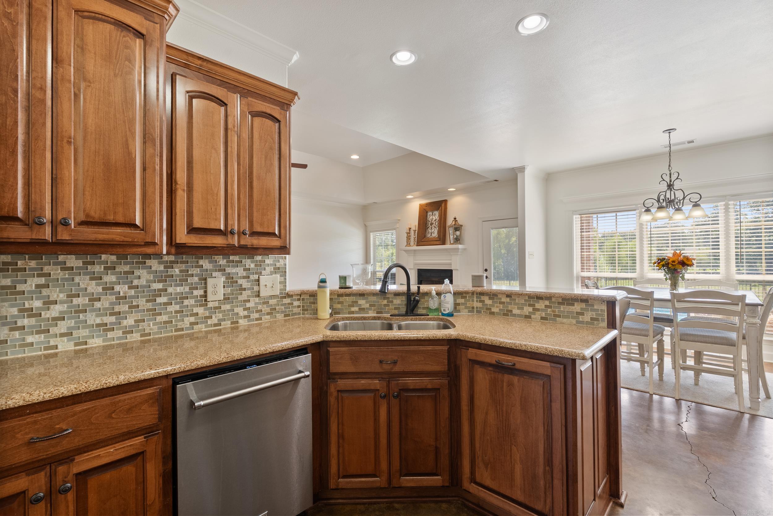 85 Wild Rose Cove  Austin, AR