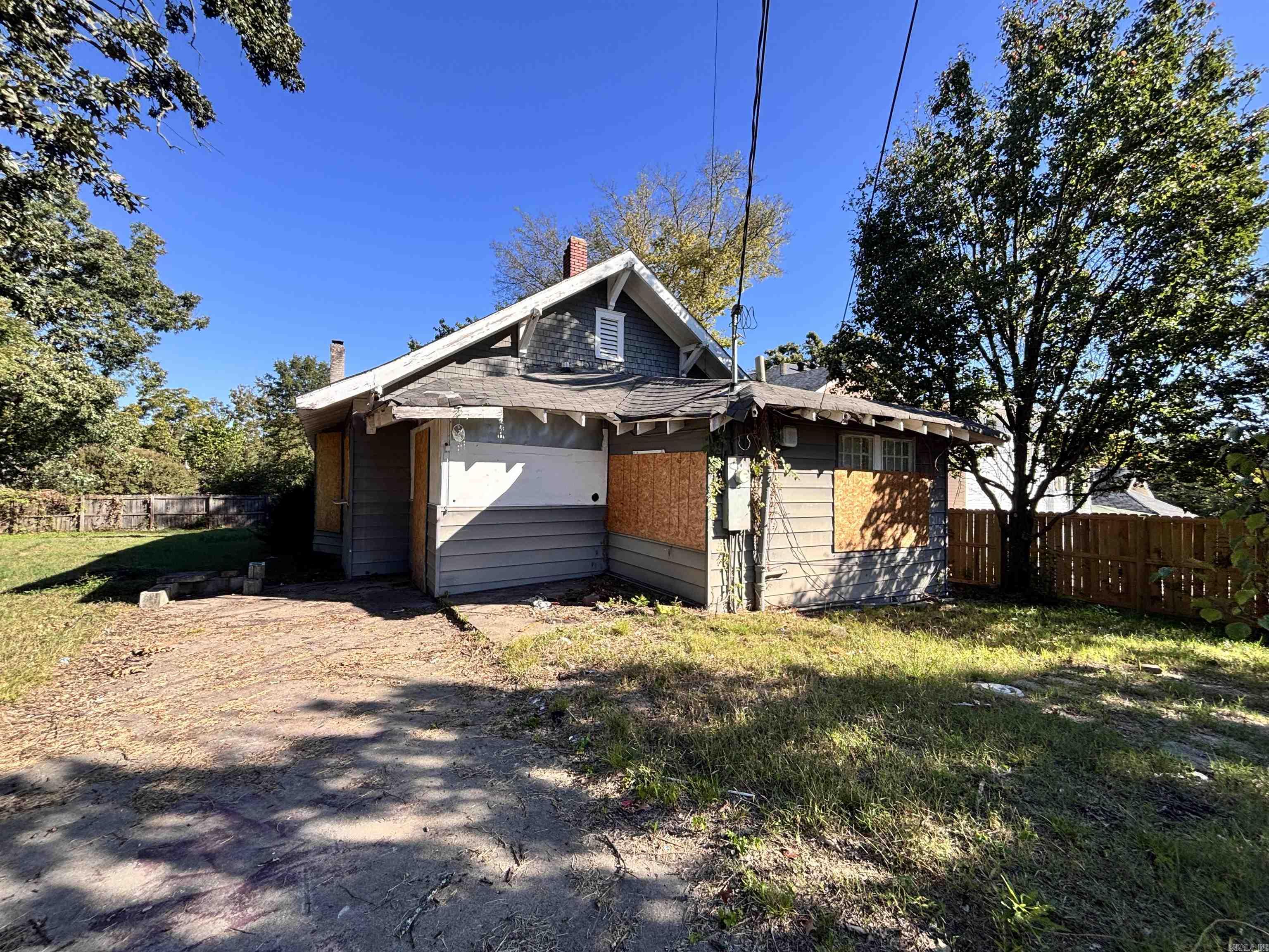 1515 W 22nd  Little Rock, AR