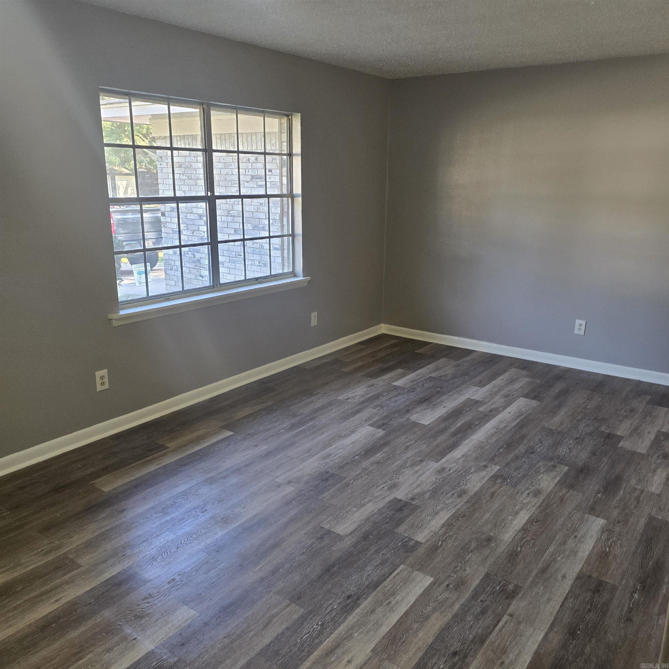 5823 LIberty  Little Rock, AR