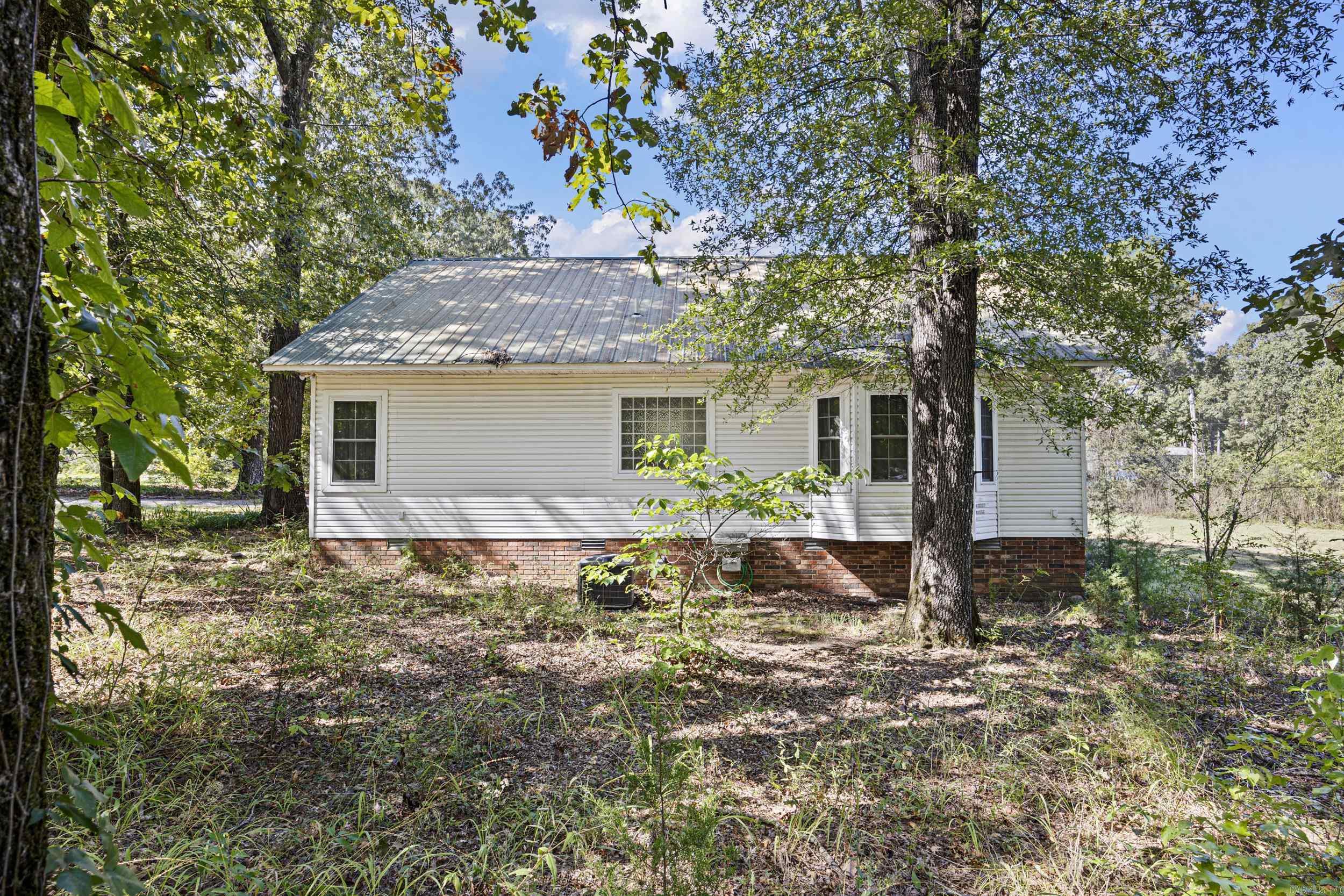 10237 Carter Cove Road Plainview, AR 72857