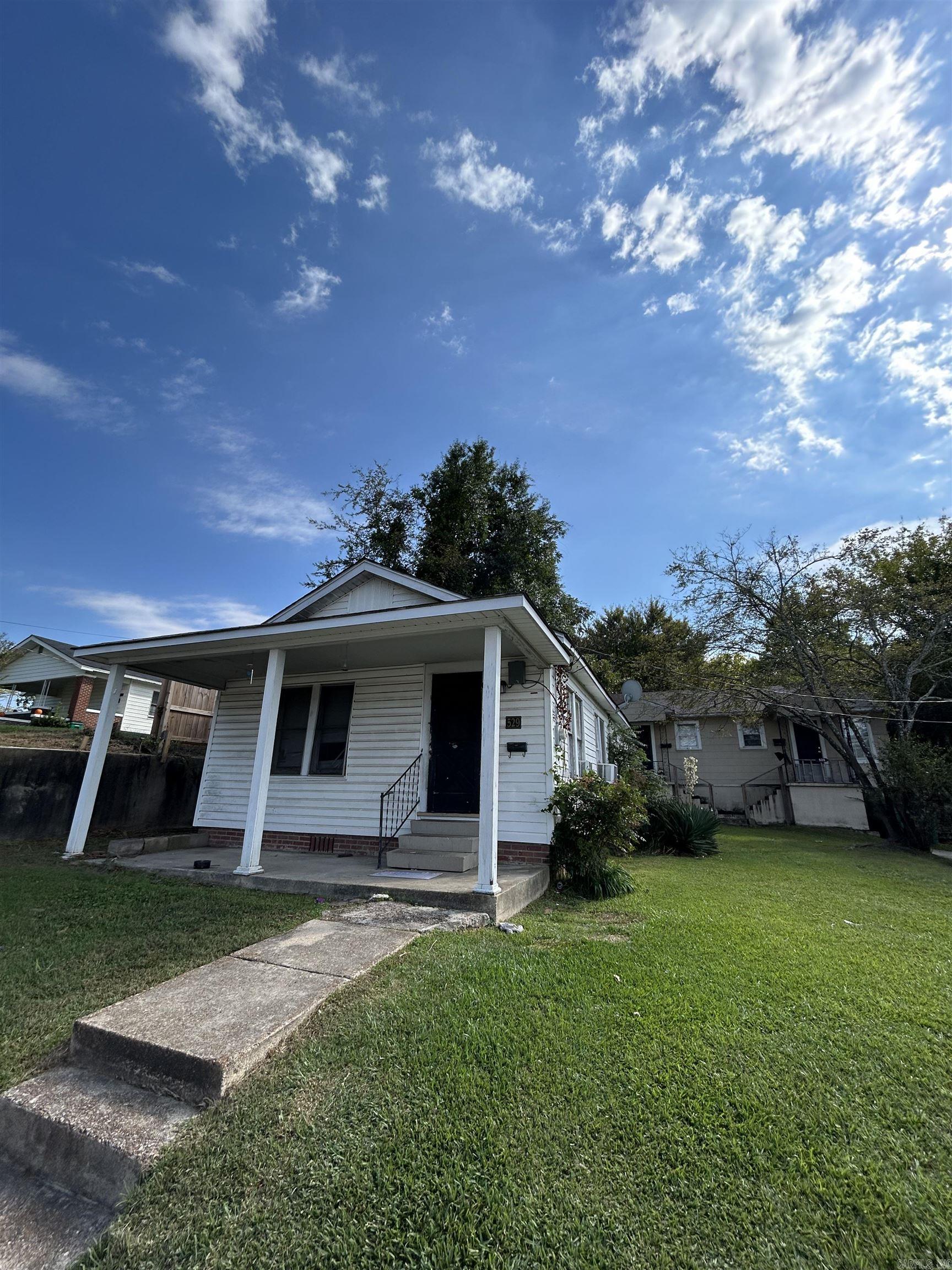 527 E Main St  El Dorado, AR