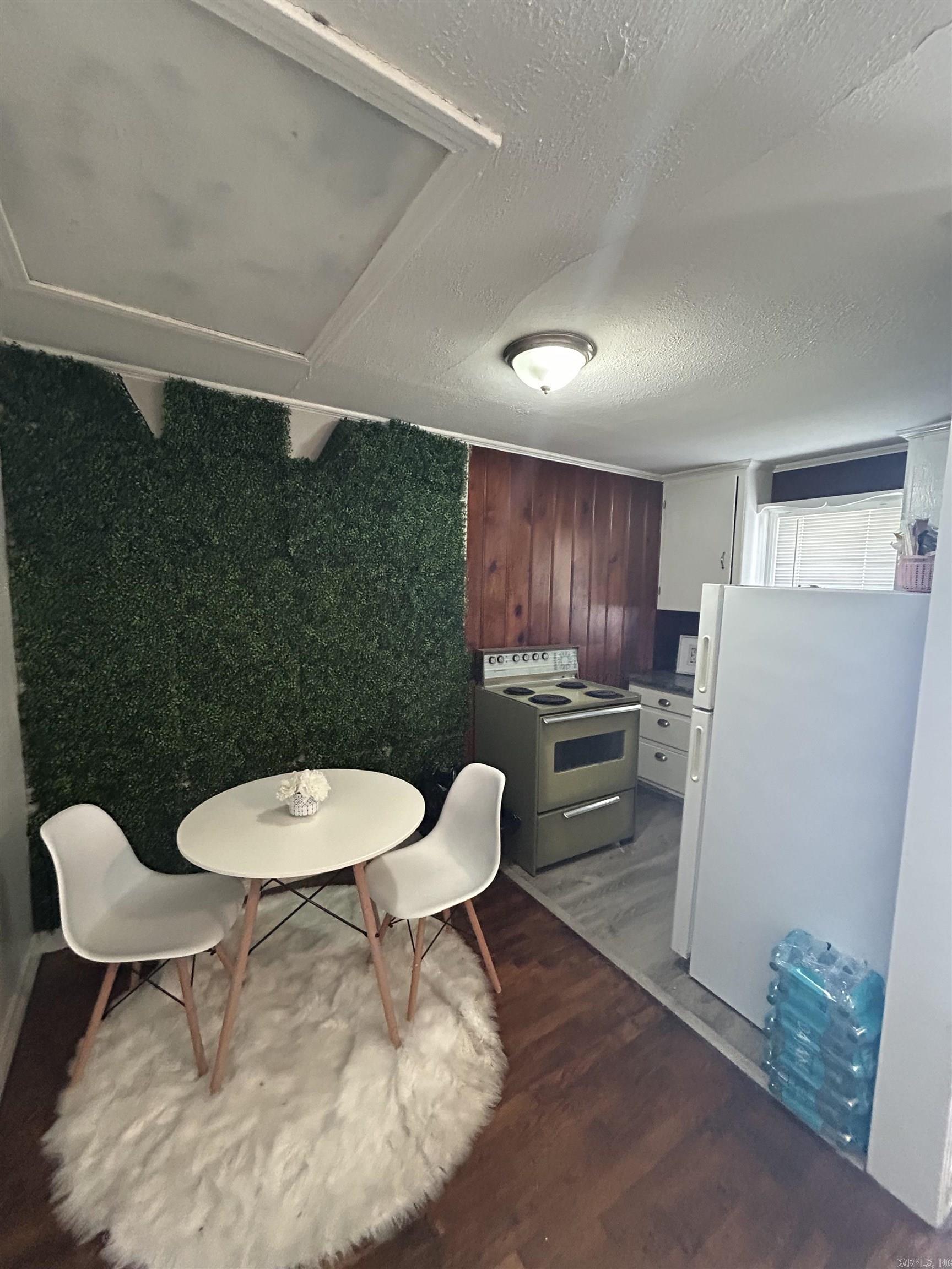 527 E Main St  El Dorado, AR