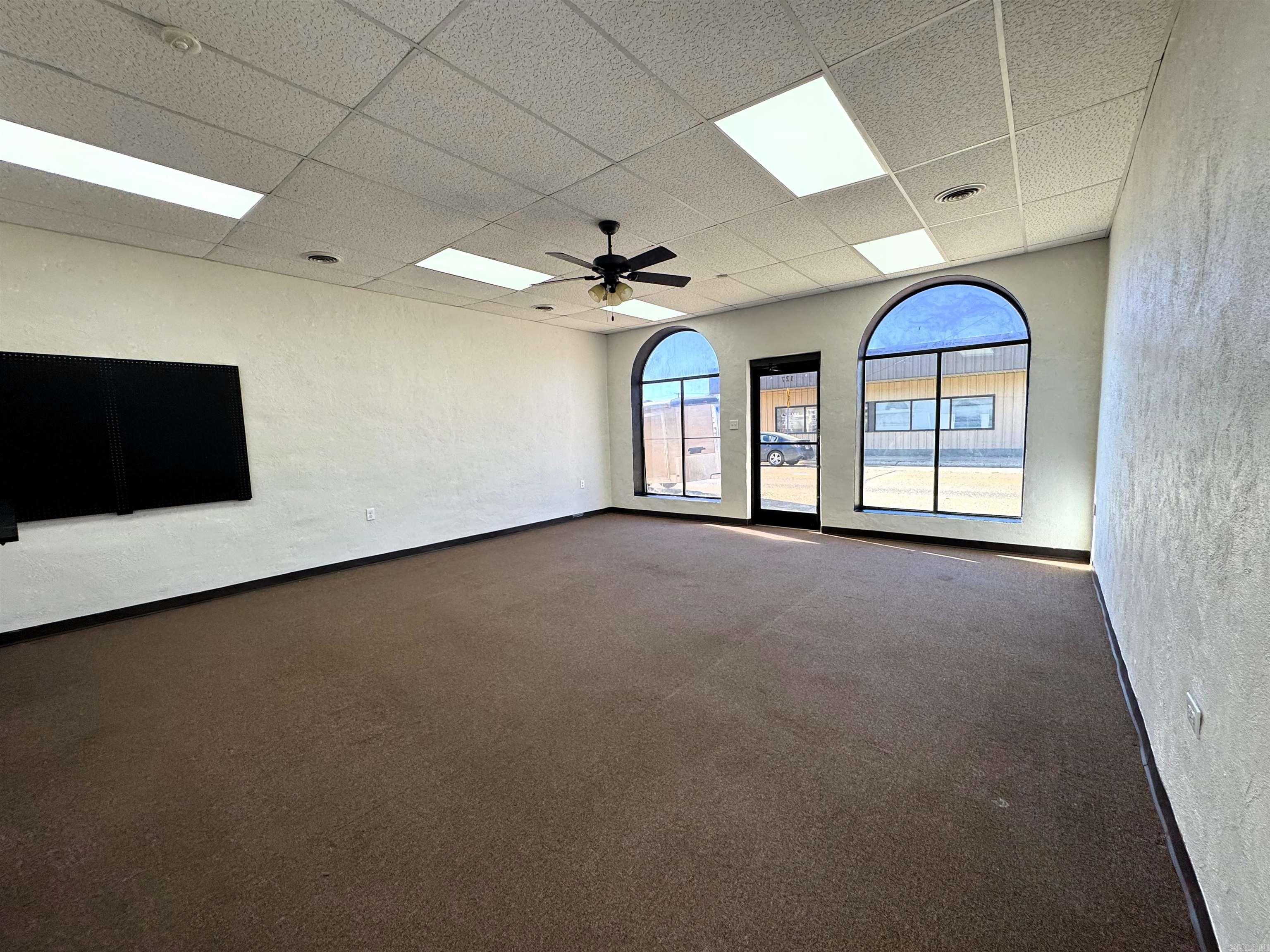 127 W Main  Piggott, AR