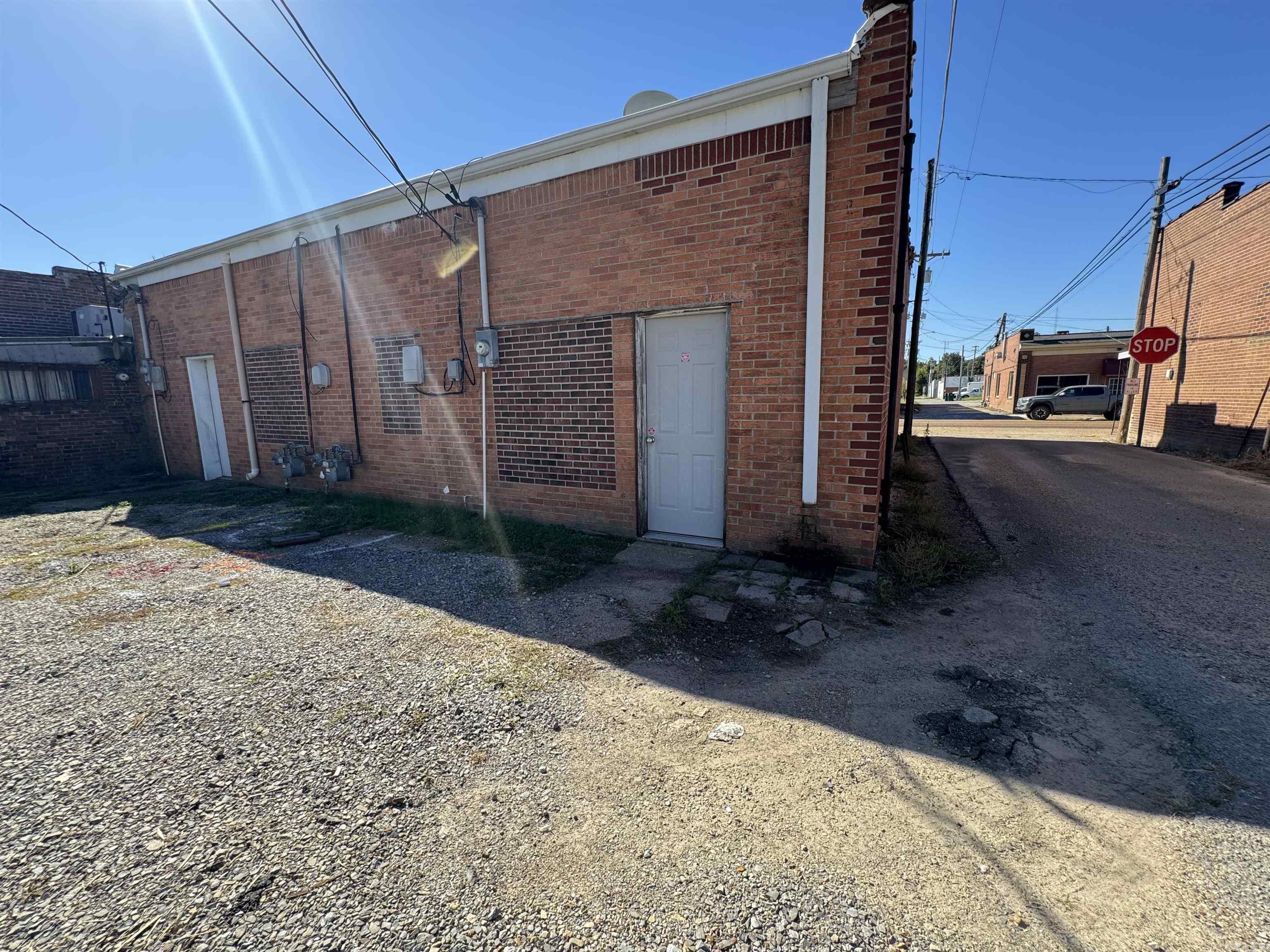 127 W Main  Piggott, AR