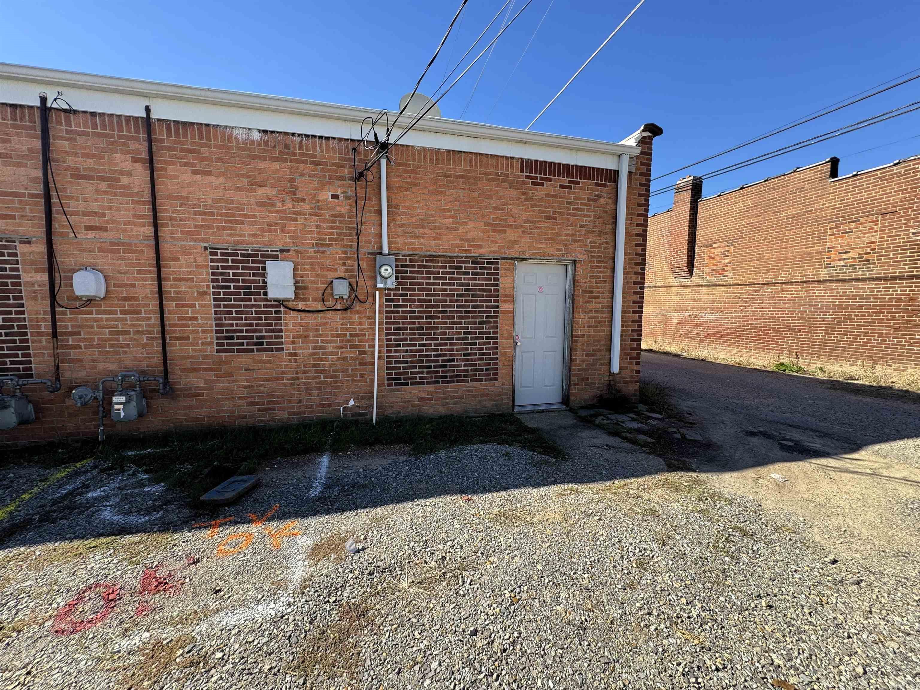 127 W Main  Piggott, AR