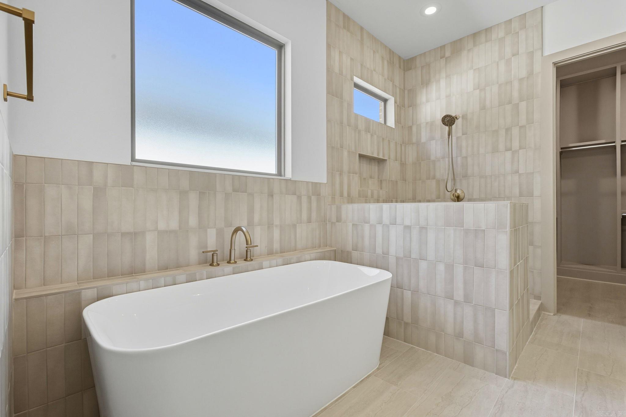 20 Mountain Brook  Little Rock, AR