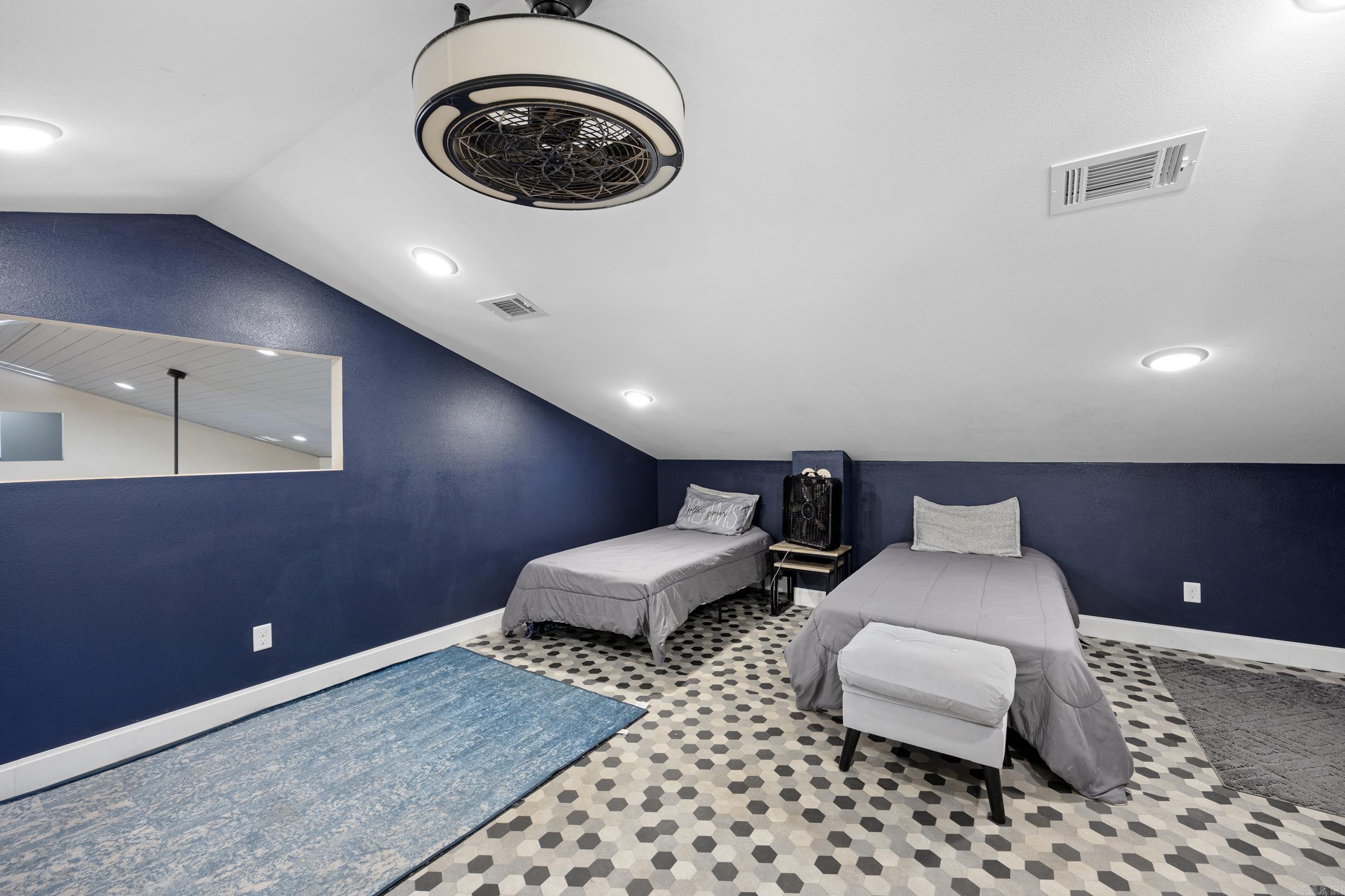 32 Delsie  Clarksville, AR