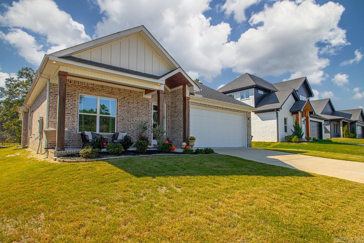 2565 Kara Lane