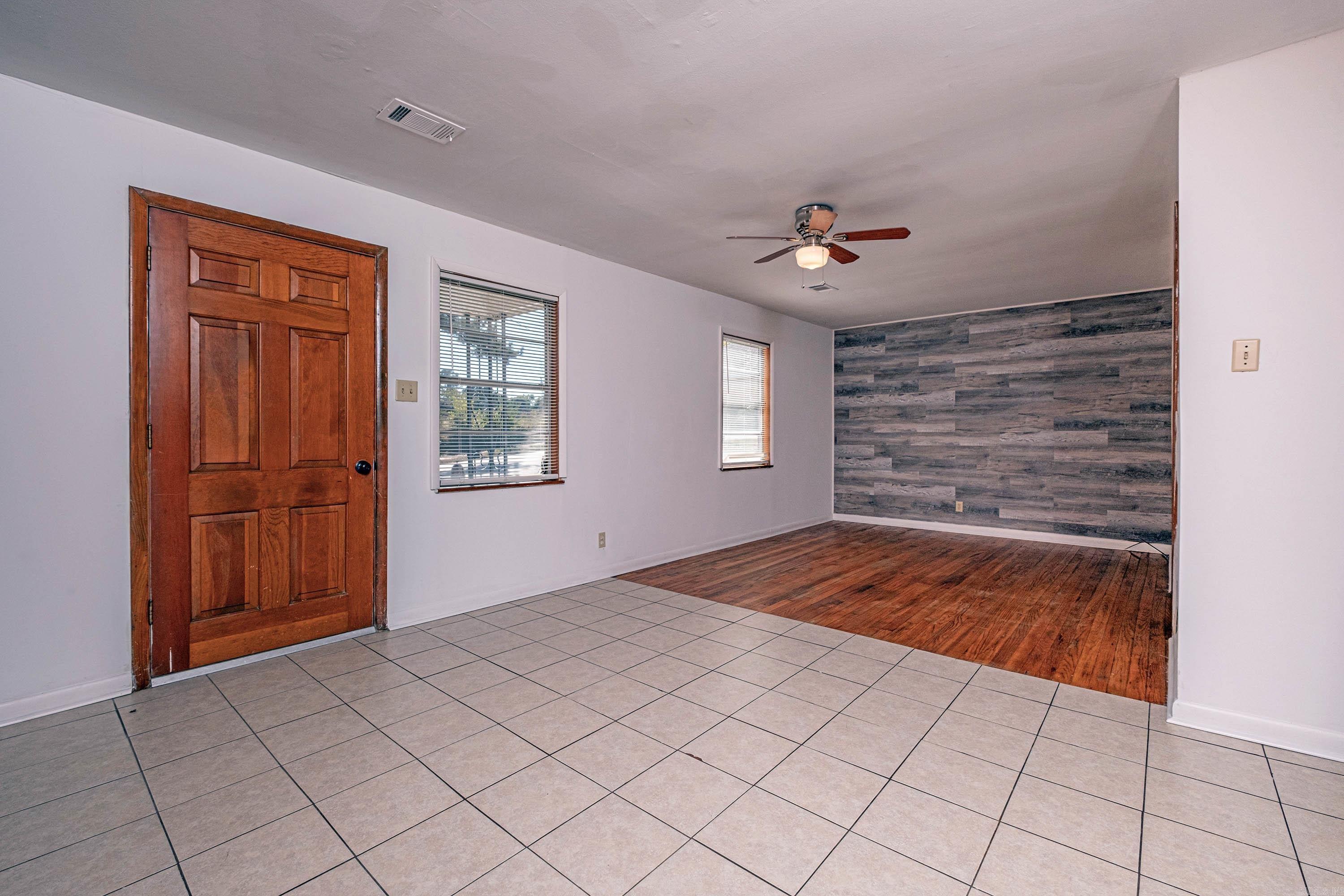 1310 North St  Benton, AR