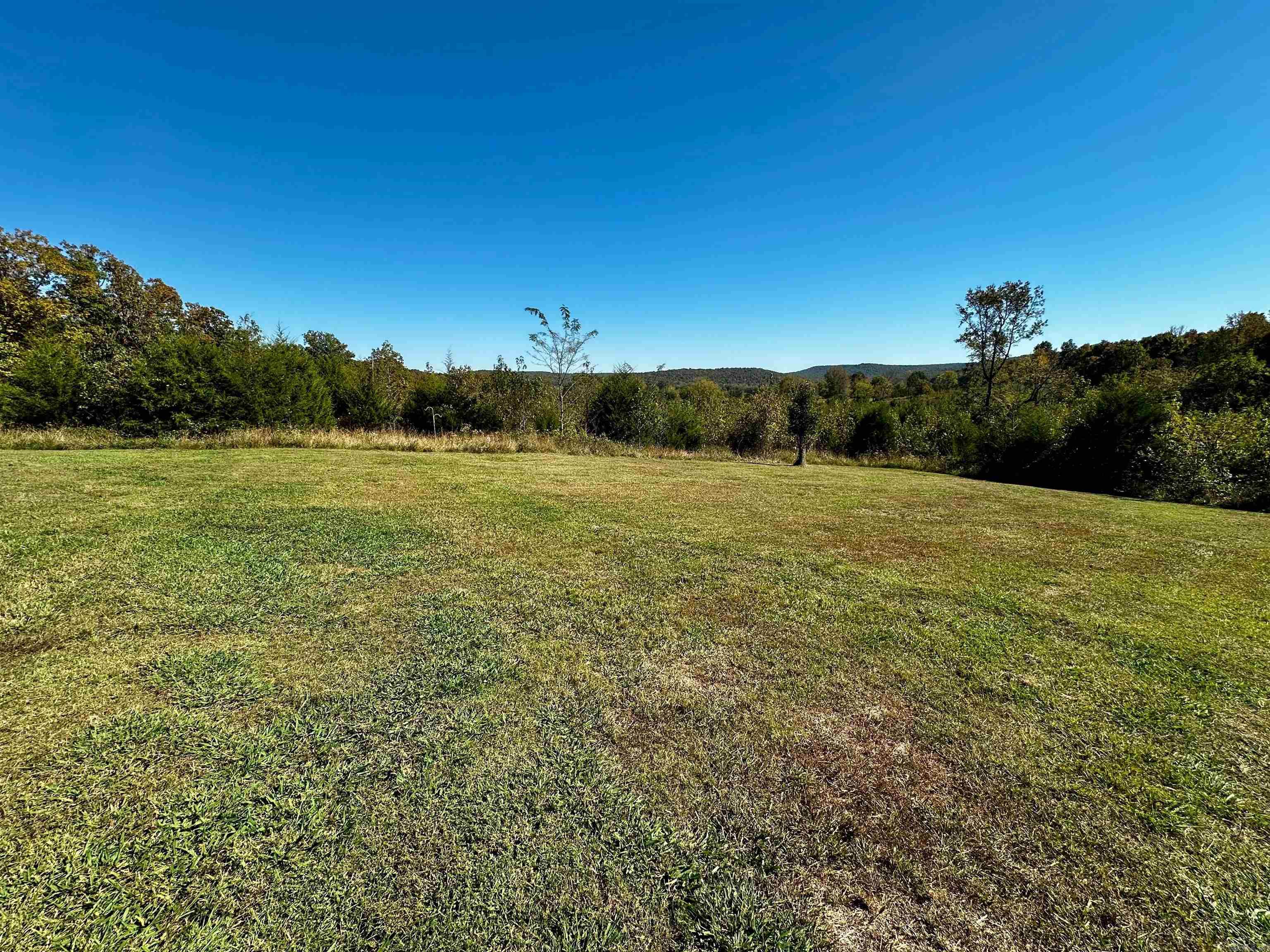 185 Sugar Hill  Mountain View, AR