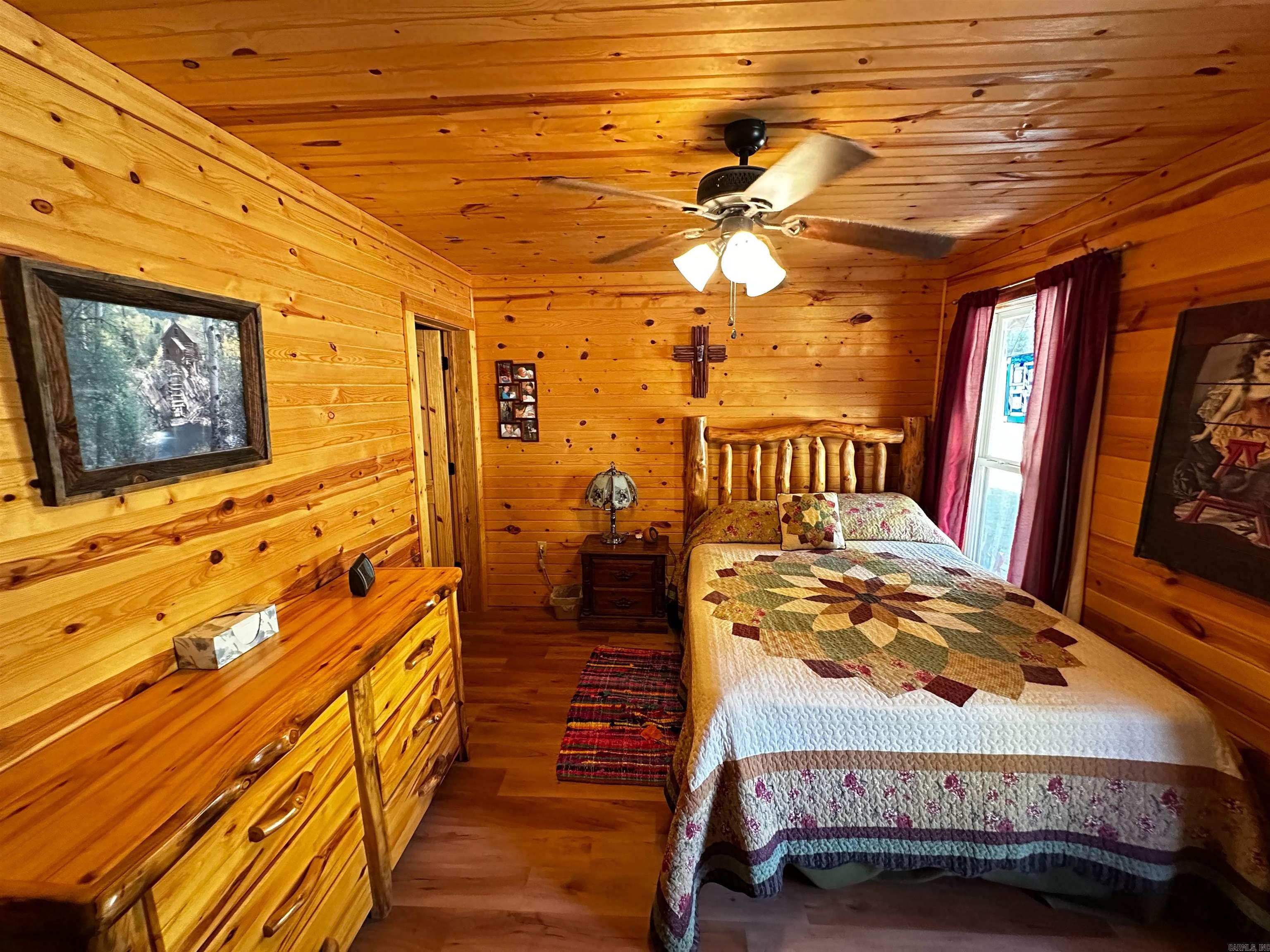 185 Sugar Hill  Mountain View, AR