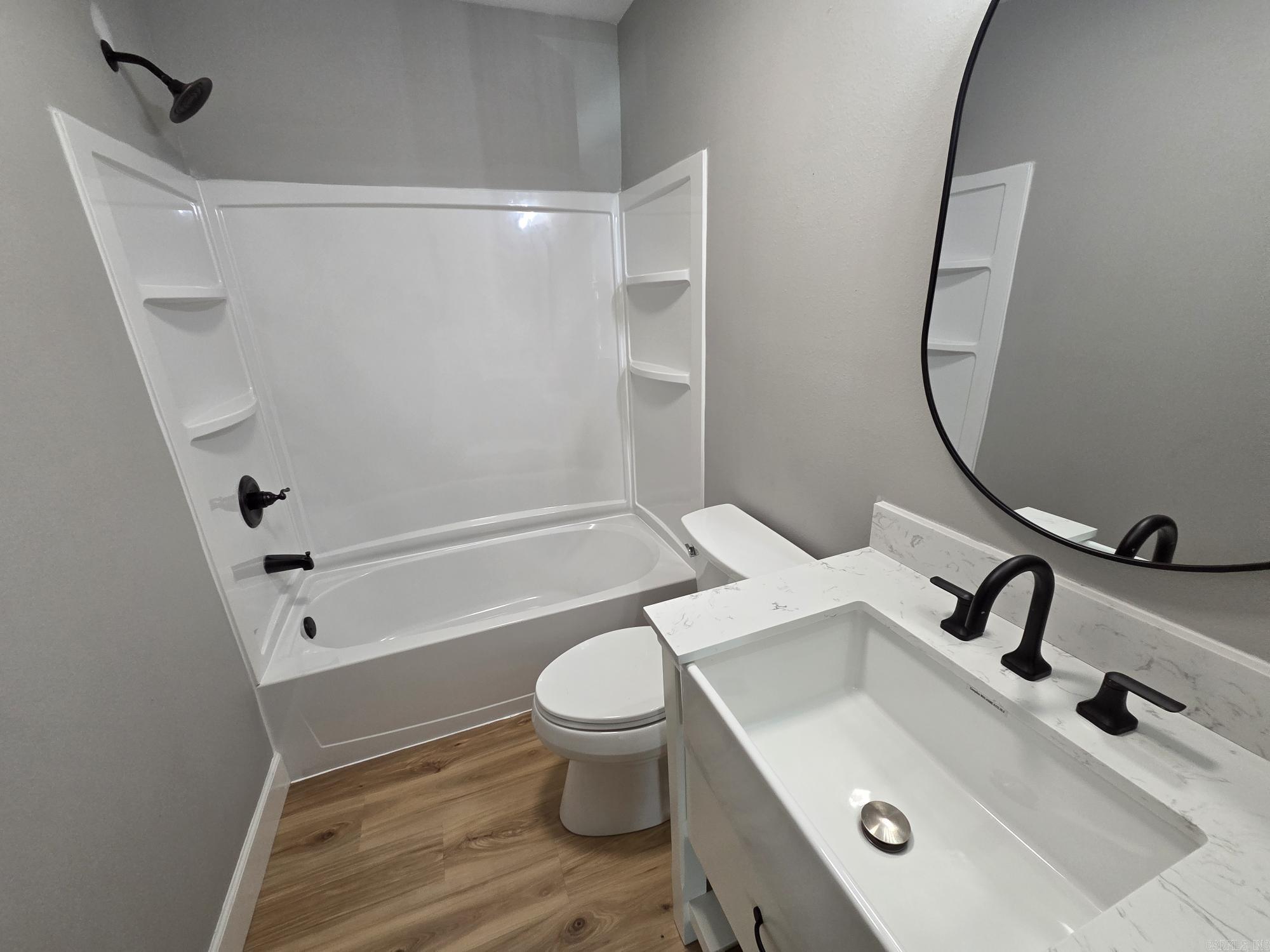 2735 Floral  Floral, AR