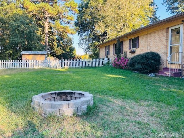 2802 honeysuckle  Russellville, AR