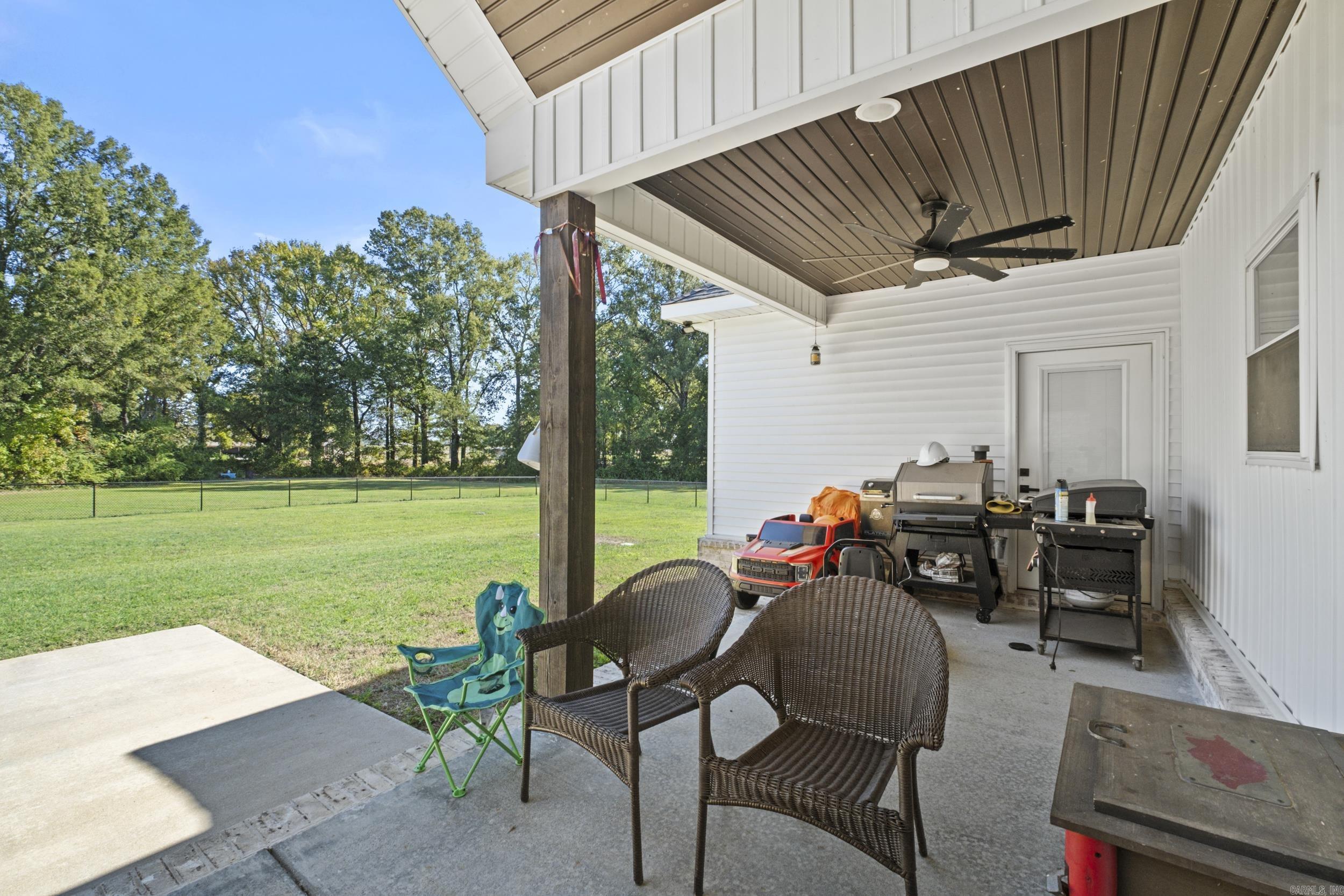 110 JB Ln  El Paso, AR