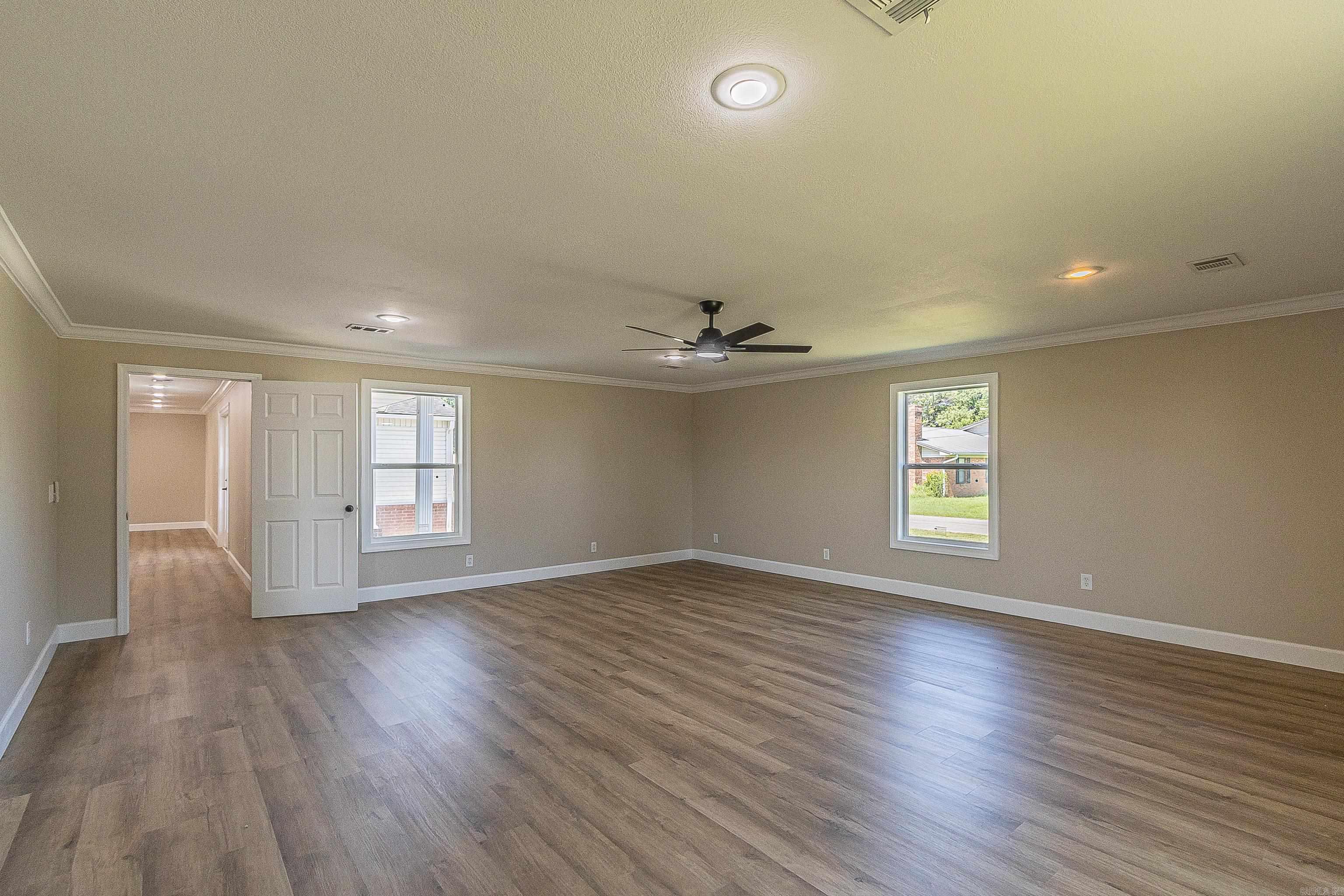 301 SE 3rd  Hoxie, AR