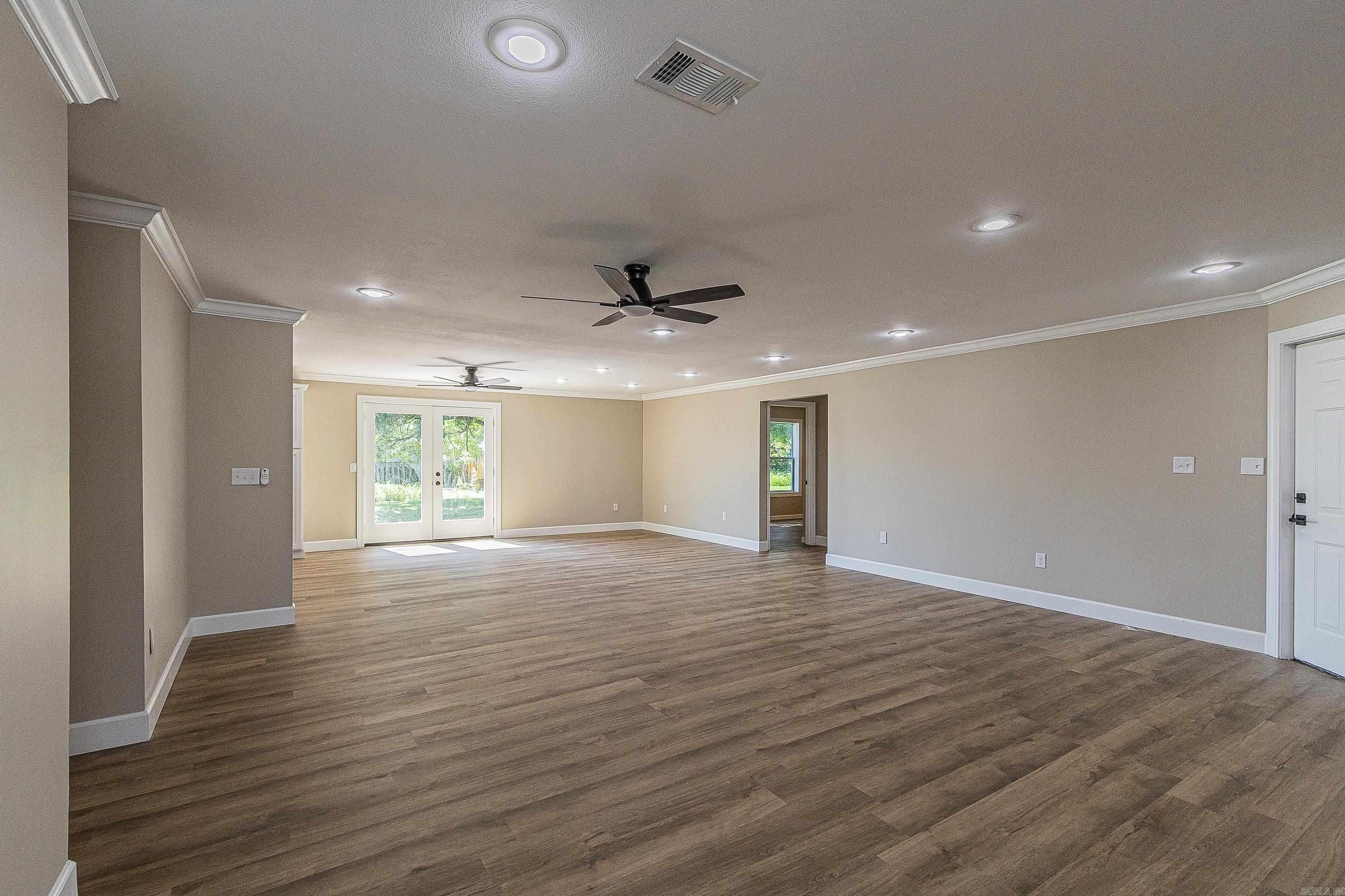 301 SE 3rd  Hoxie, AR