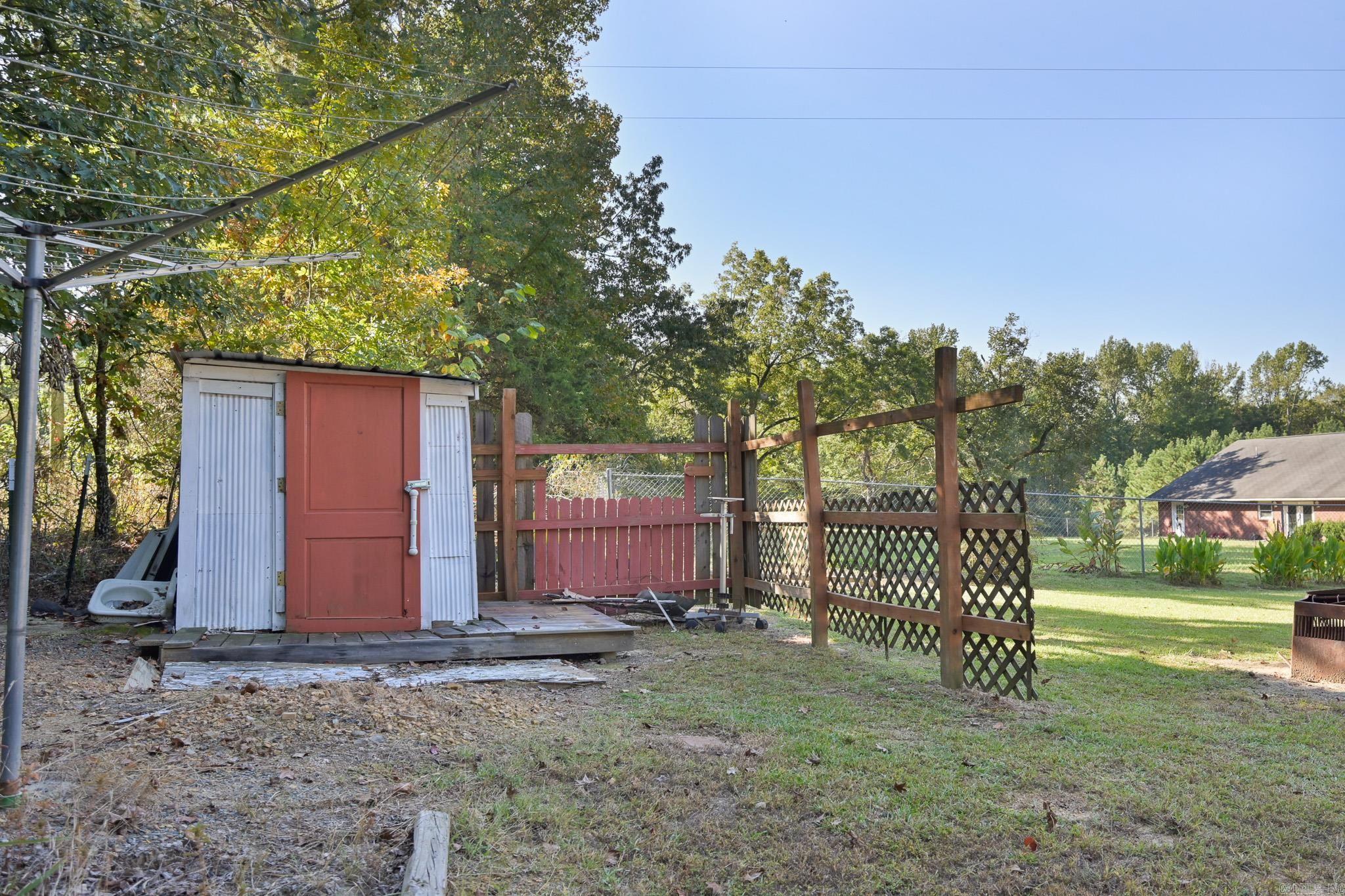 446 Polk Rd 32  Cove, AR