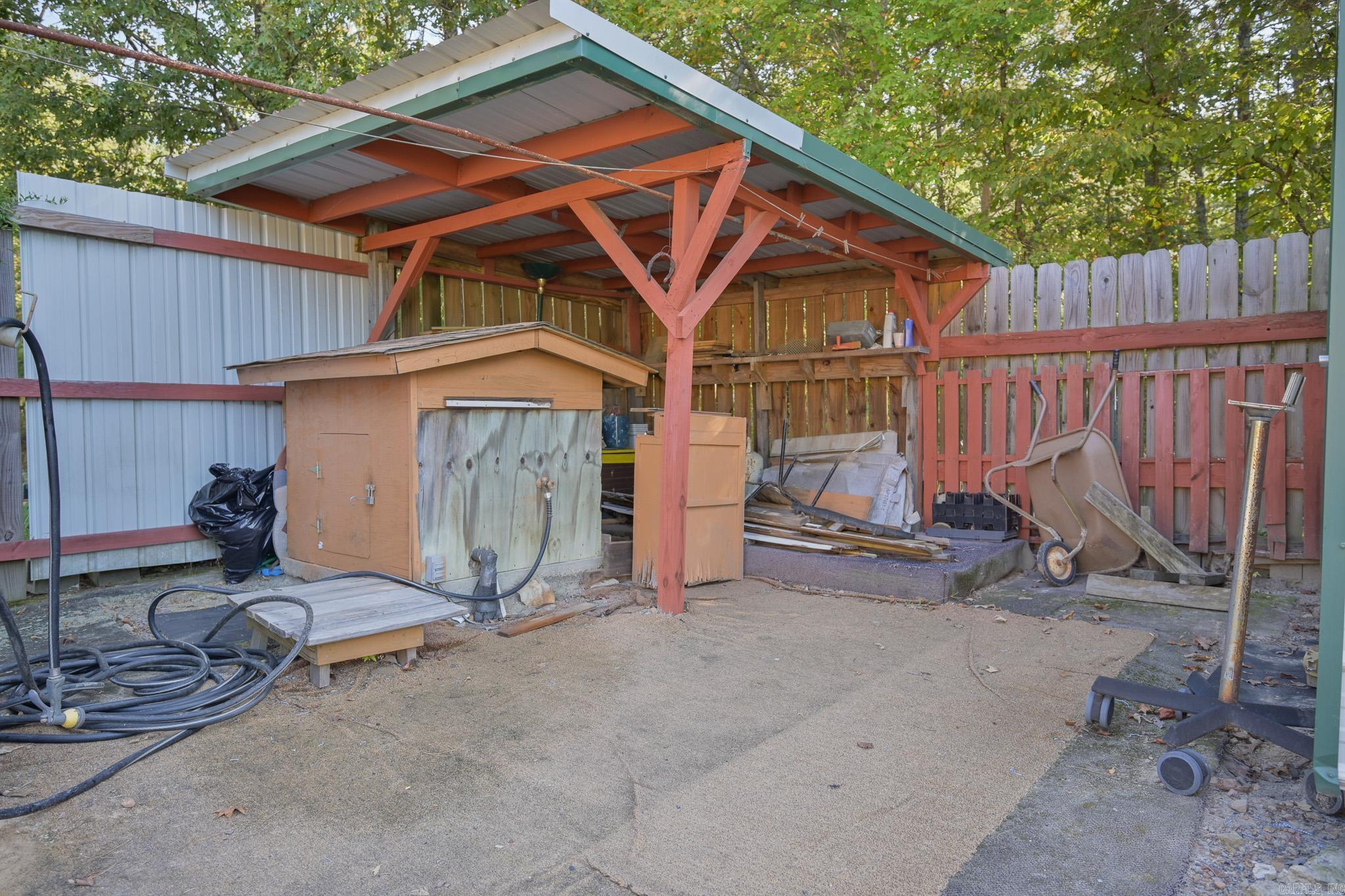 446 Polk Rd 32  Cove, AR