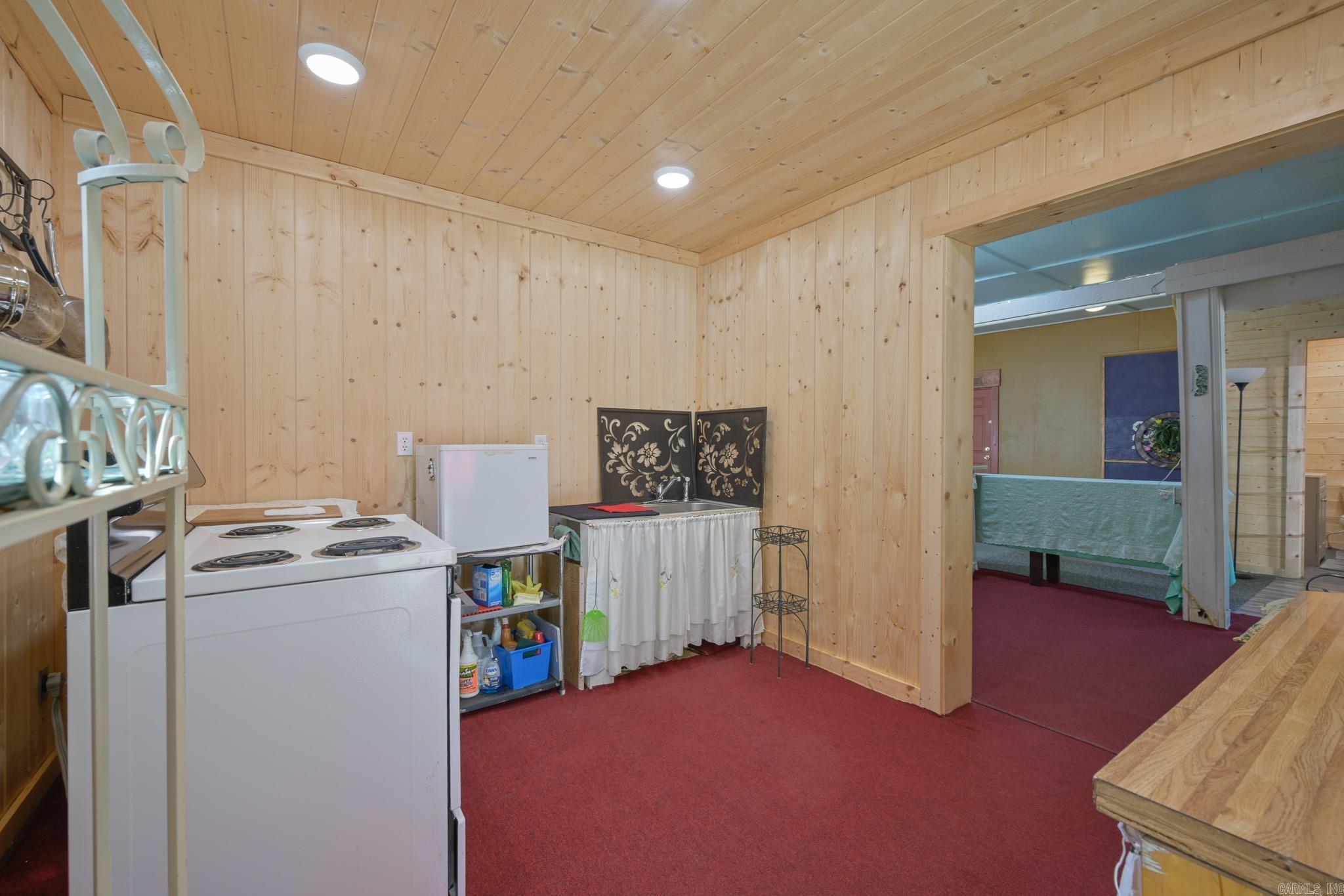 446 Polk Rd 32  Cove, AR