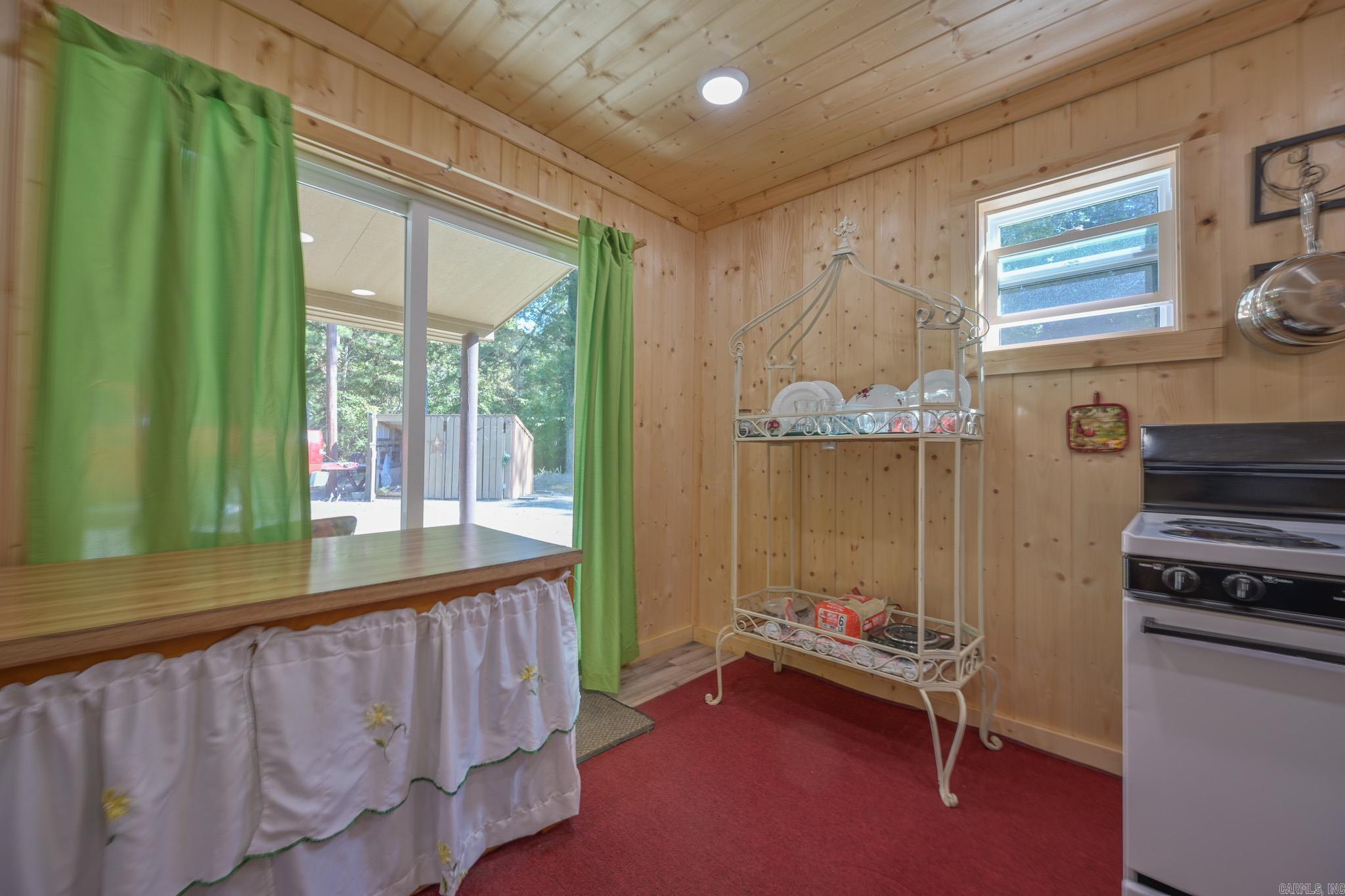 446 Polk Rd 32  Cove, AR