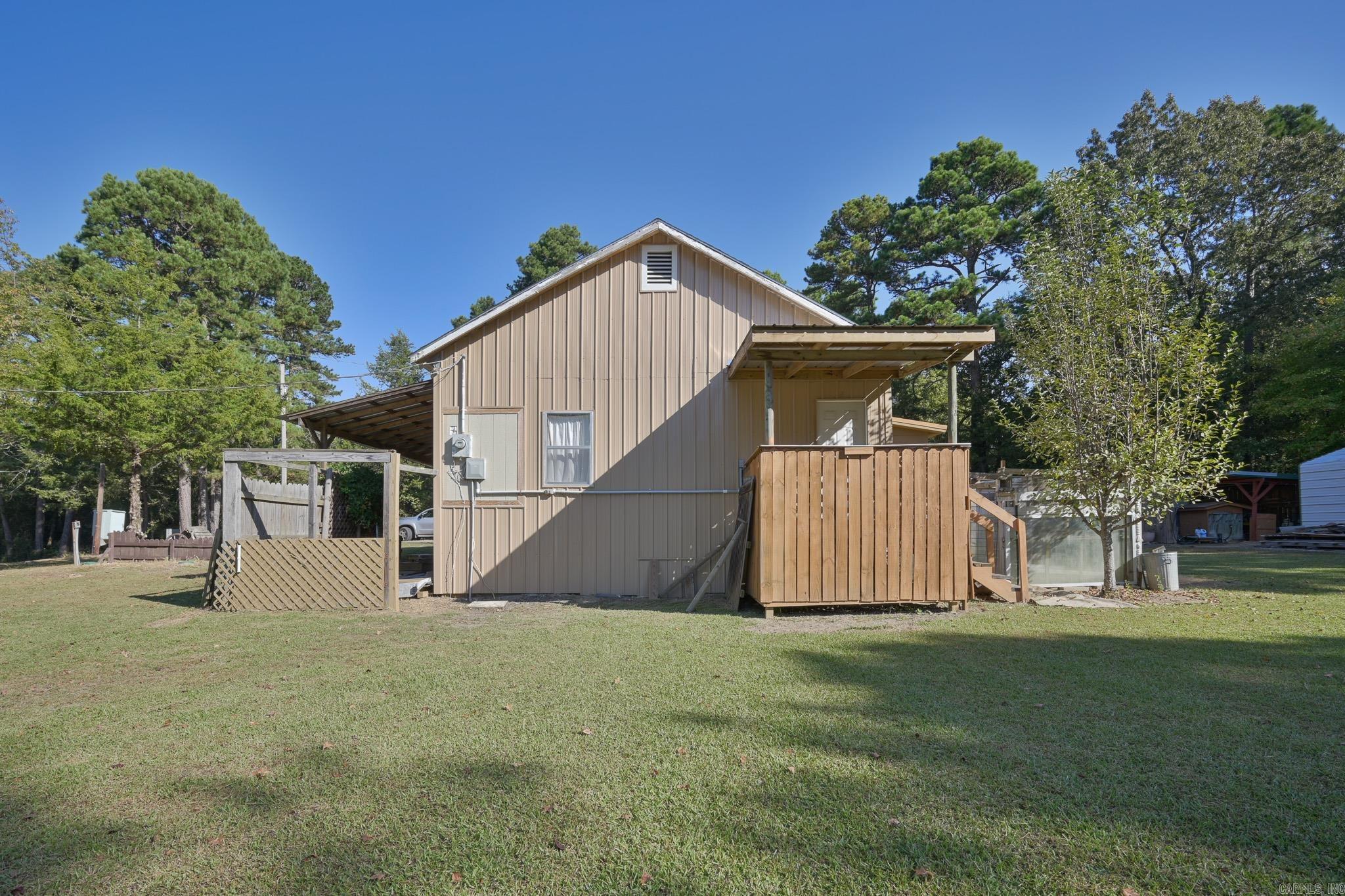 446 Polk Rd 32  Cove, AR