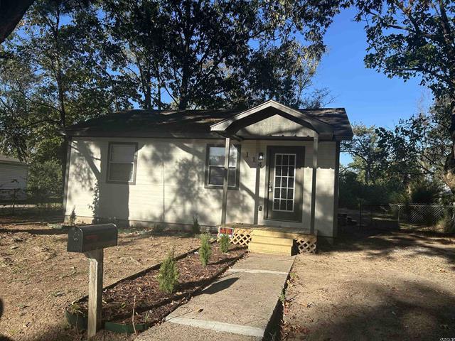 114  North  Jacksonville, AR