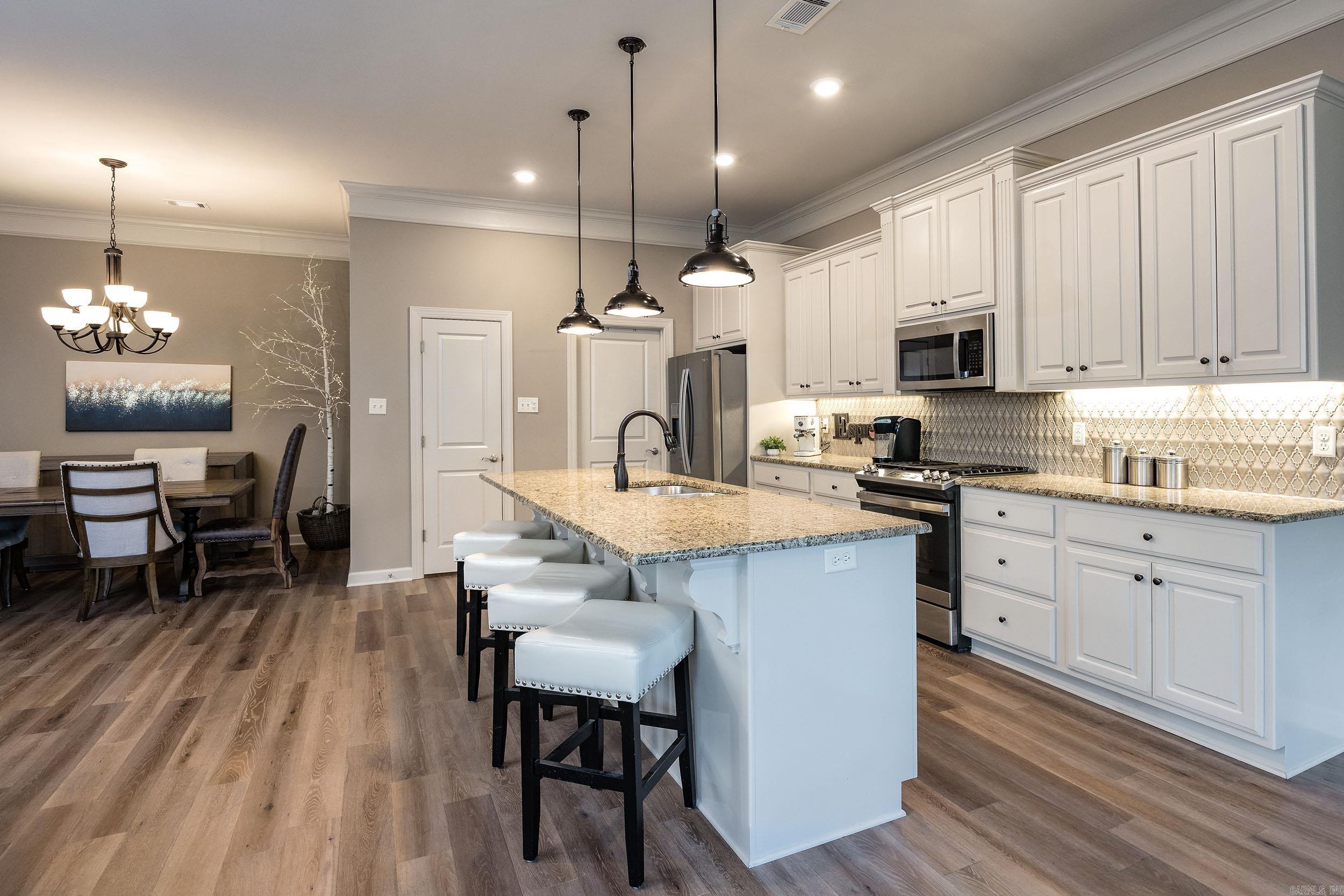 14 Majestic Court Maumelle, AR 72113