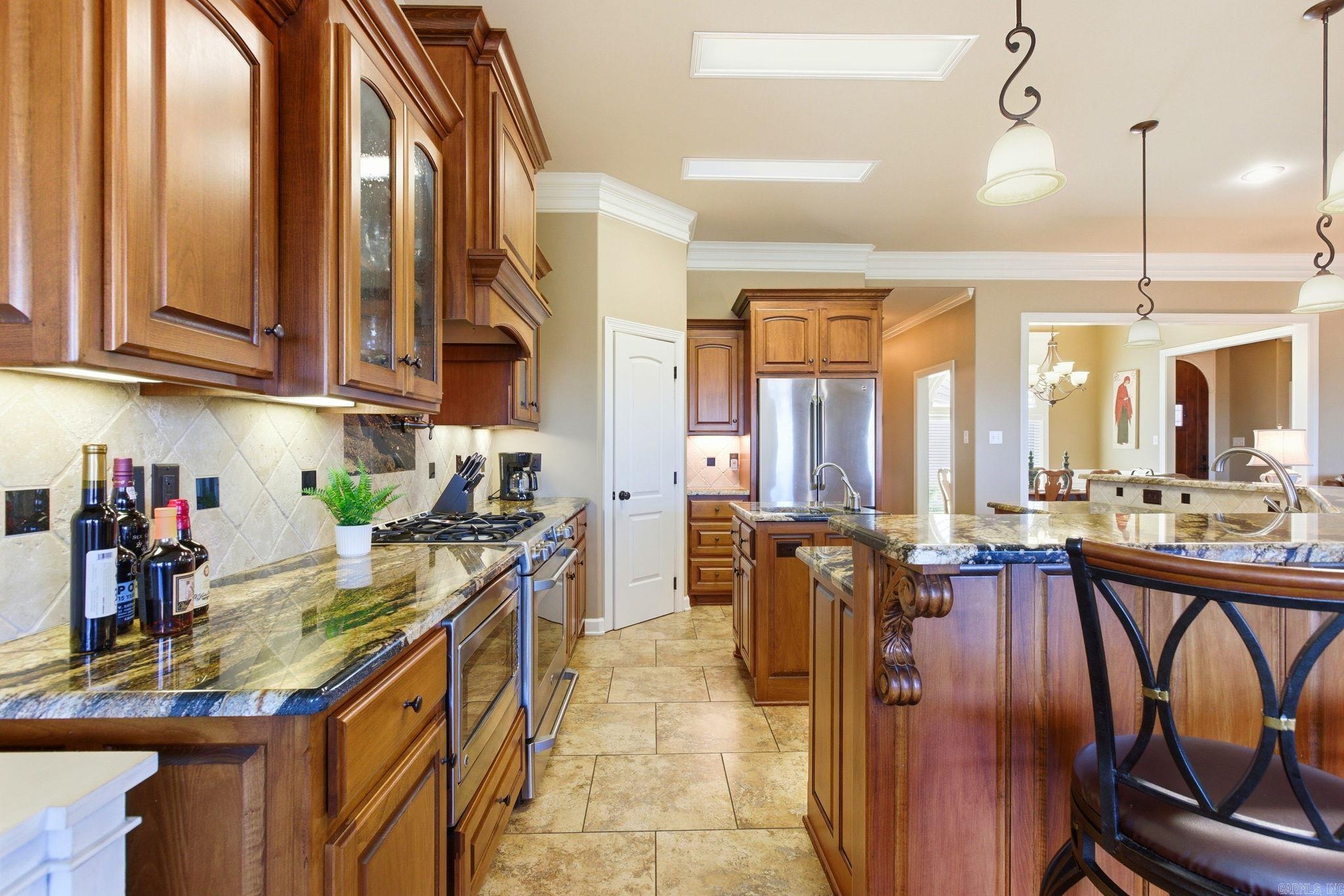 108 Crestview  Maumelle, AR