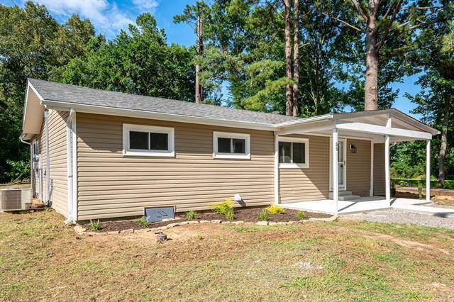 55  Church Cir  Greenbrier, AR