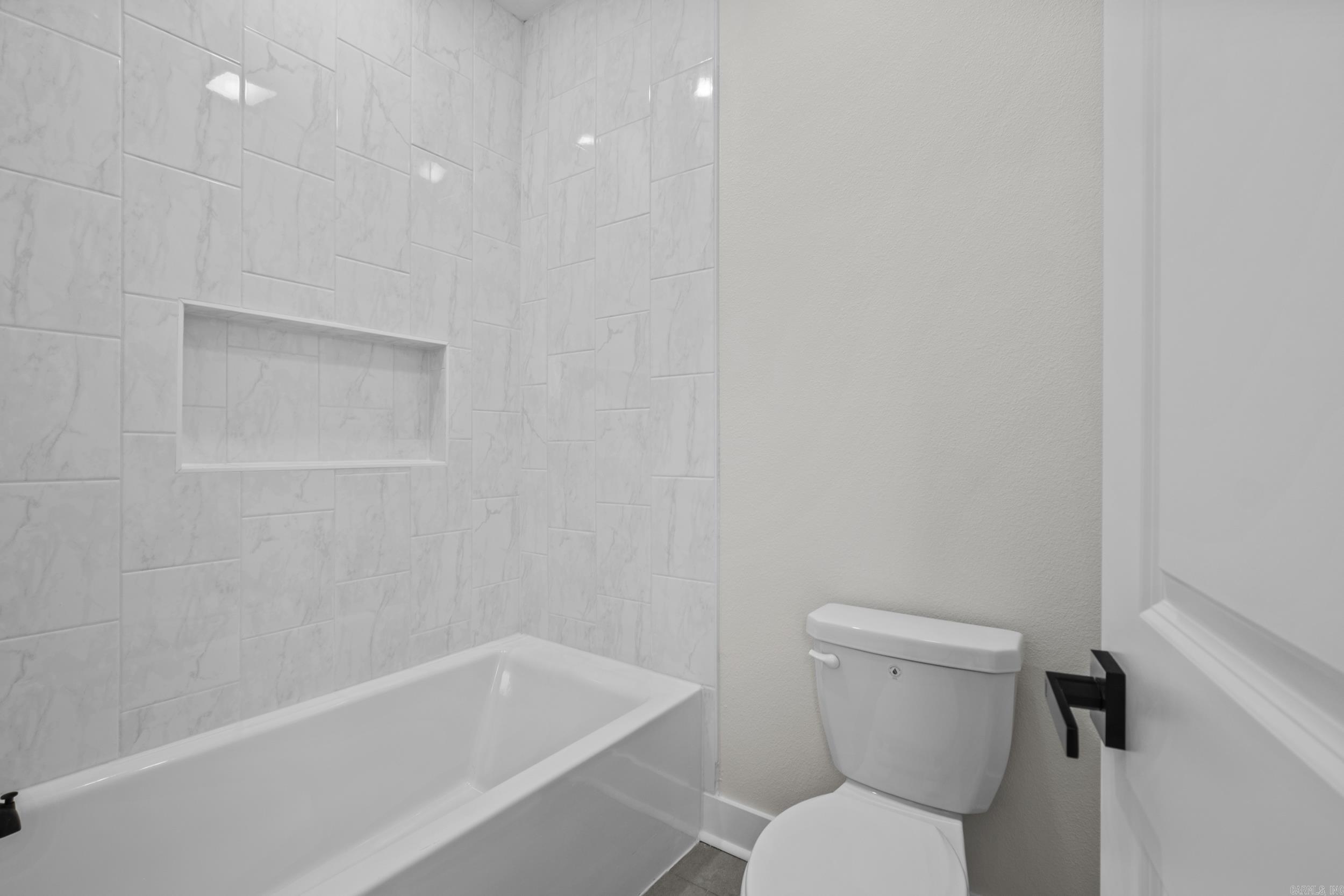 8560 Rapid Water Dr  Sherwood, AR