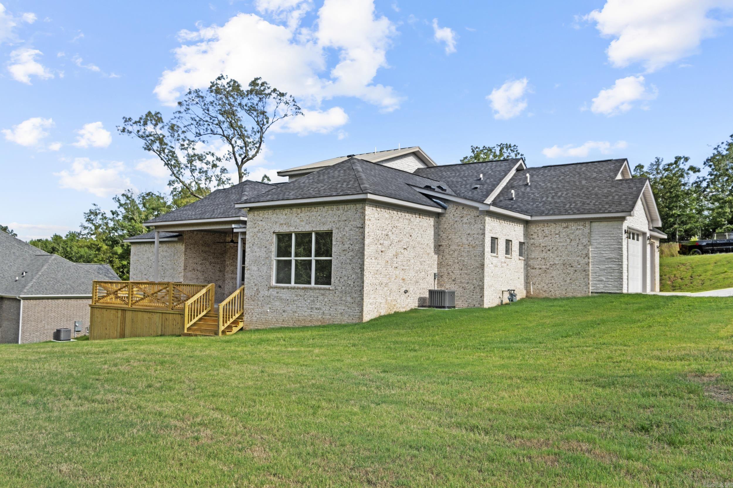 8560 Rapid Water Dr  Sherwood, AR