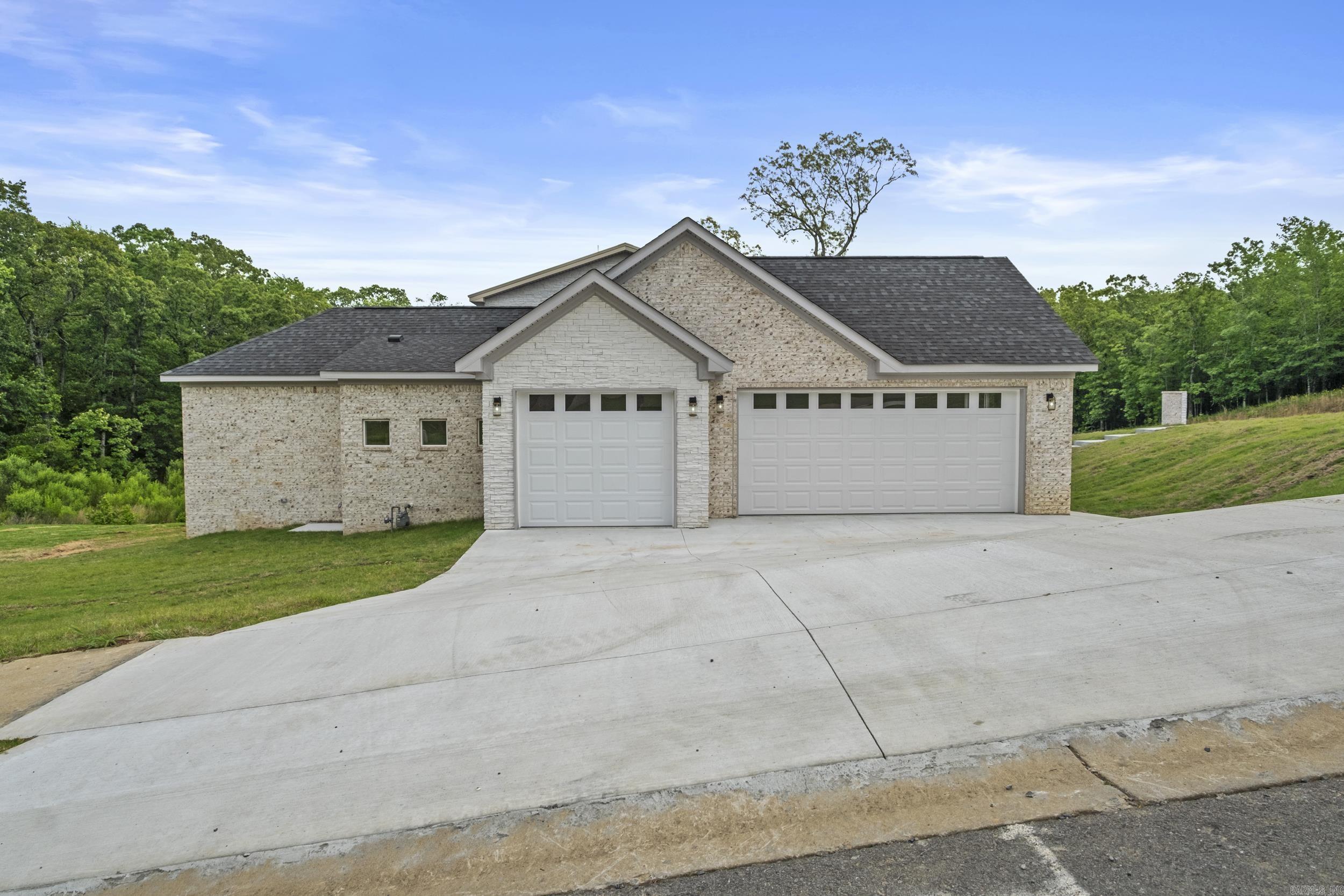 8560 Rapid Water Dr  Sherwood, AR