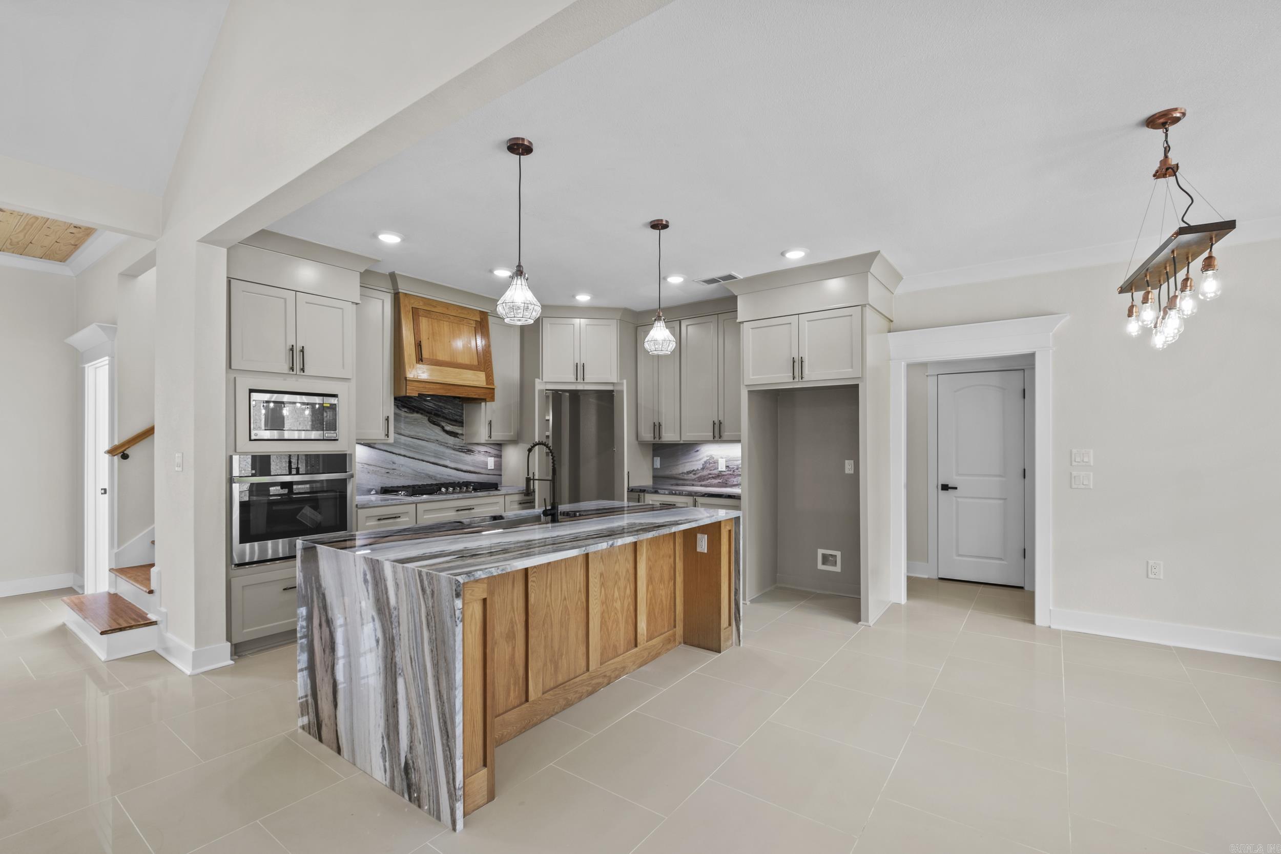 8560 Rapid Water Dr  Sherwood, AR