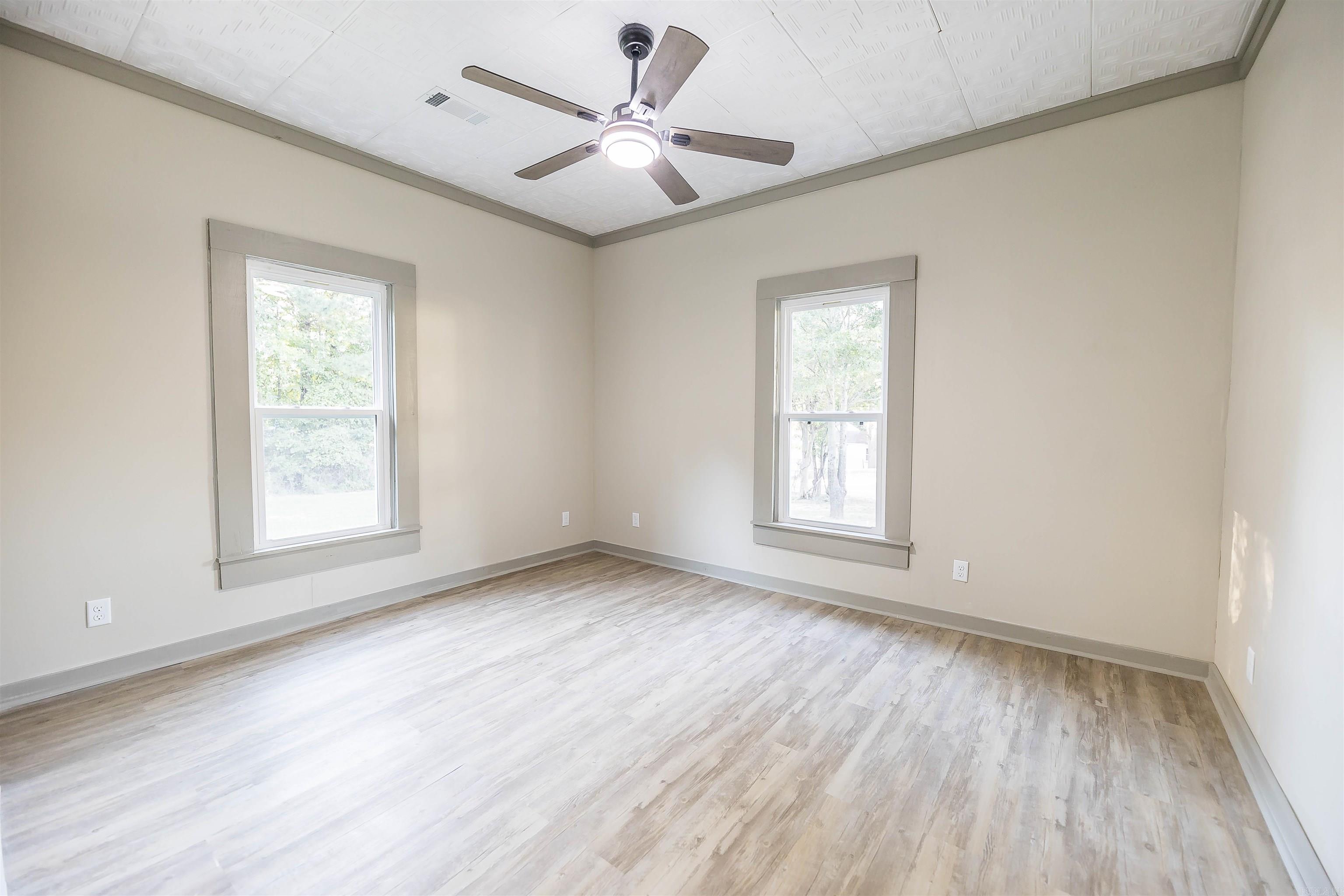 403 Fairview Rd Camden, AR 71701