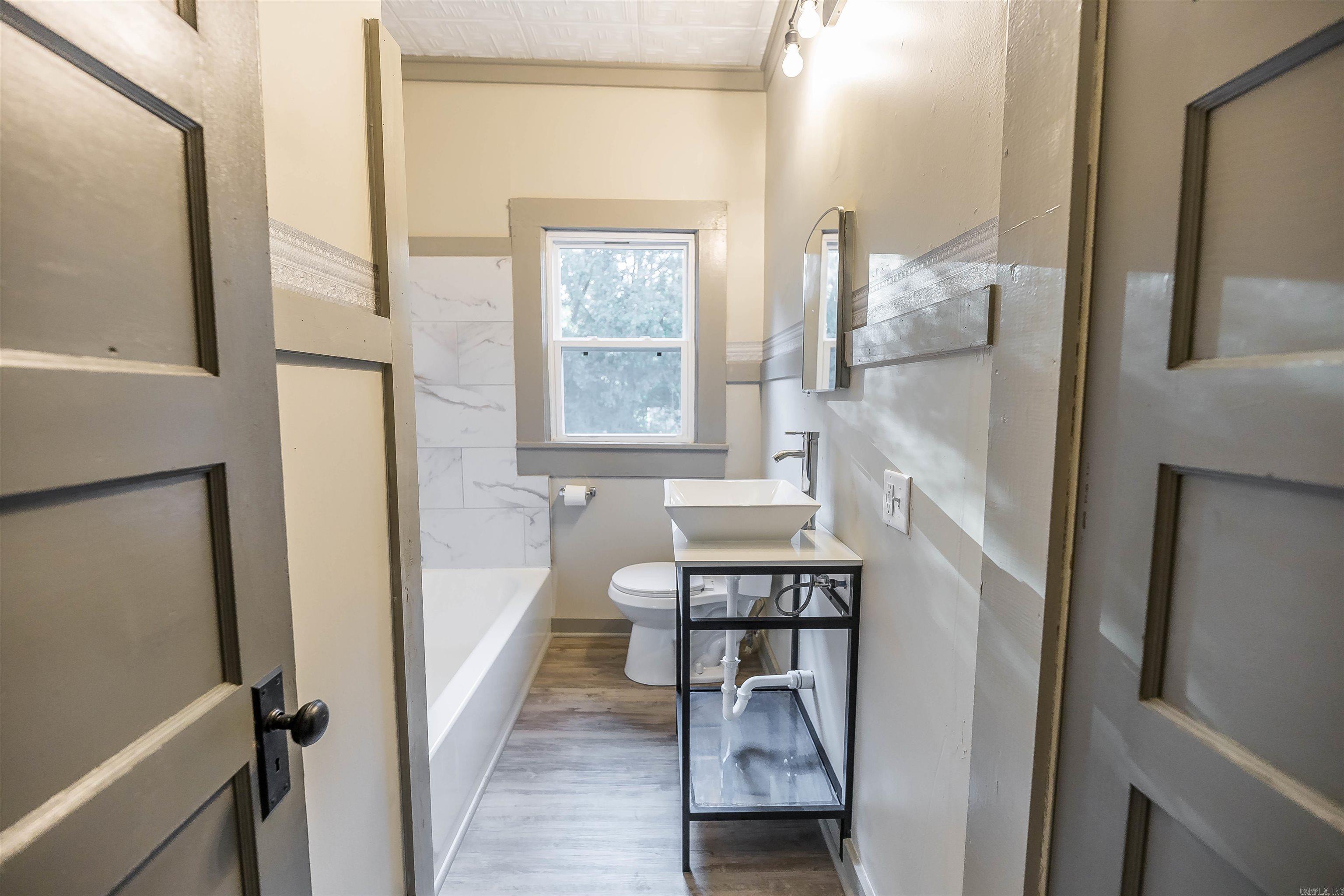 403 Fairview Rd Camden, AR 71701