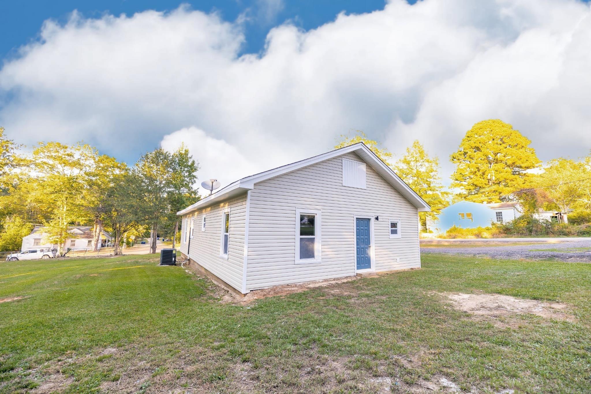 403 Fairview Rd Camden, AR 71701