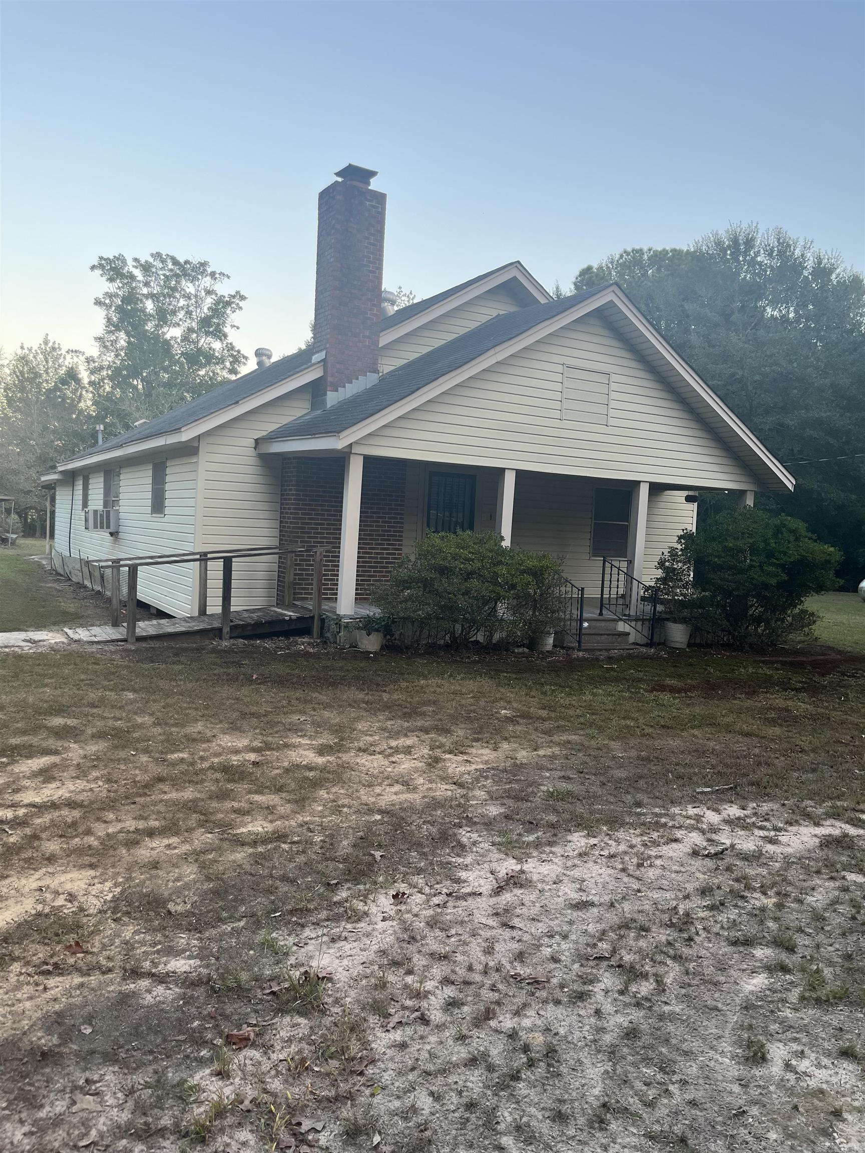 665 COLUMBIA RD 77