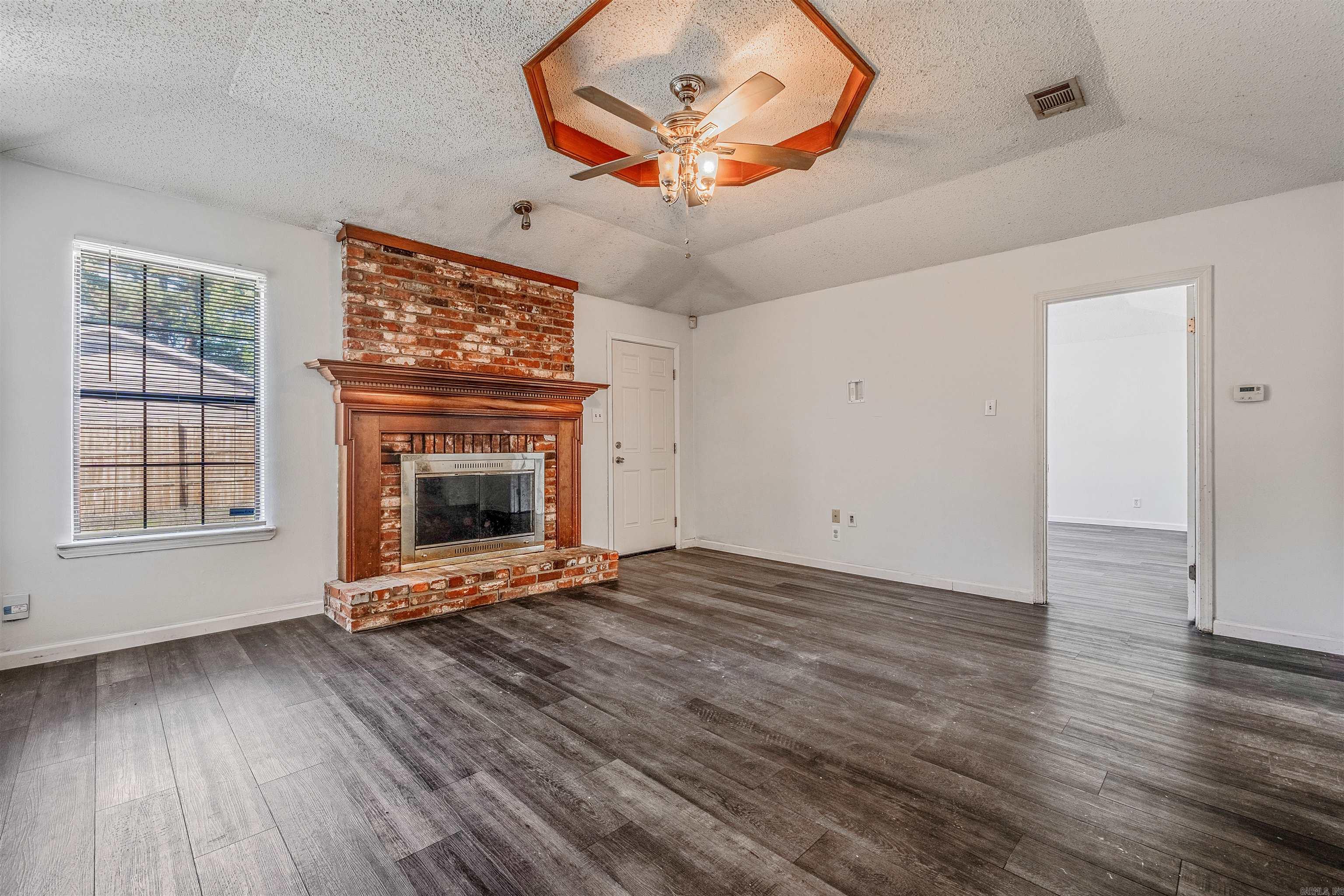 201 Autumnbrook  Sherwood, AR