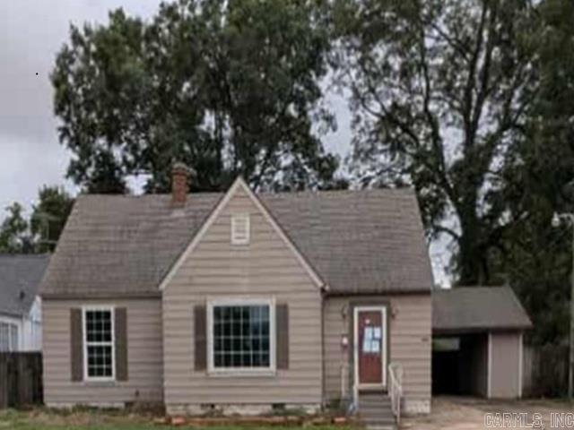 919 W Semmes Avenue
