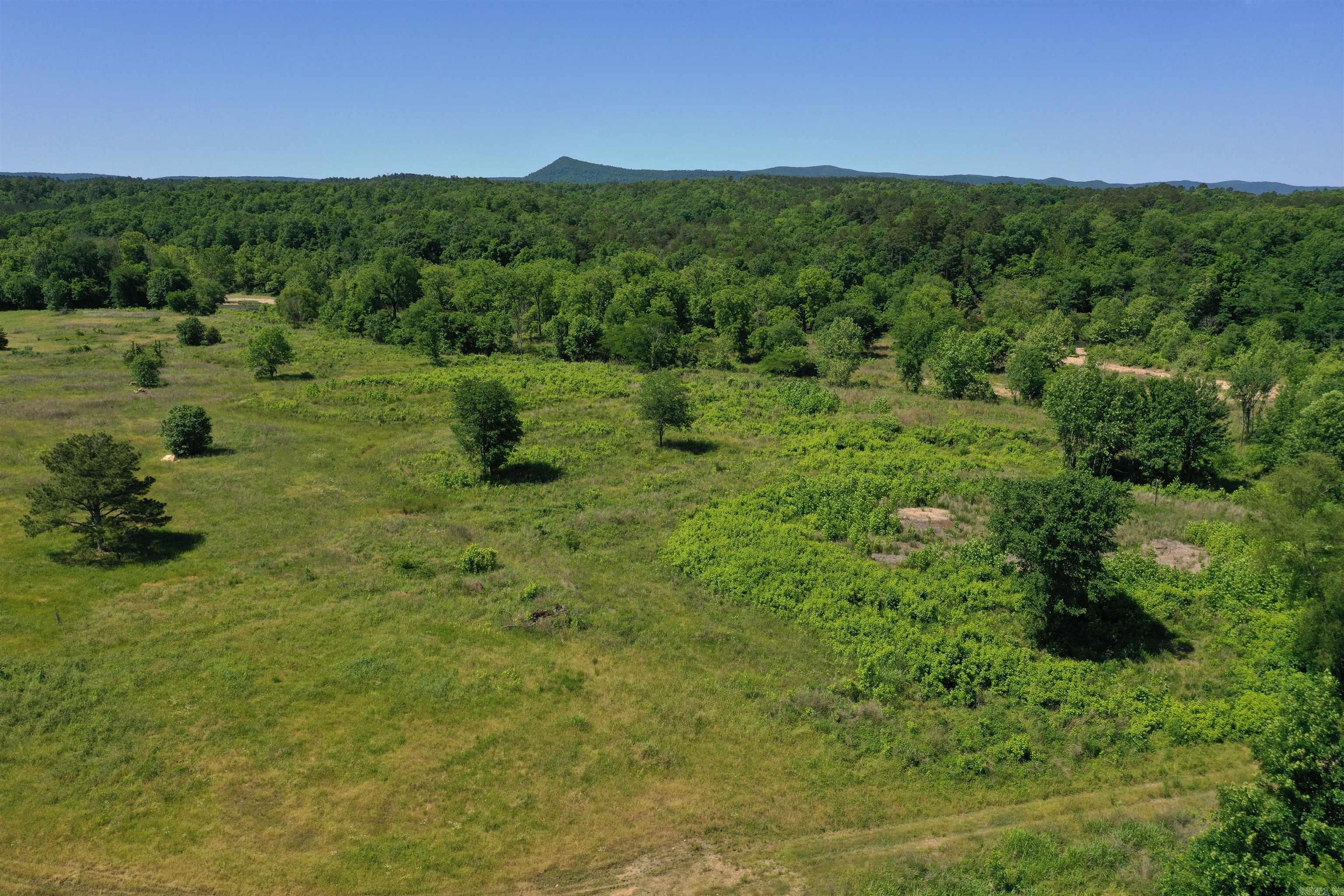 423 Village  Norman, AR