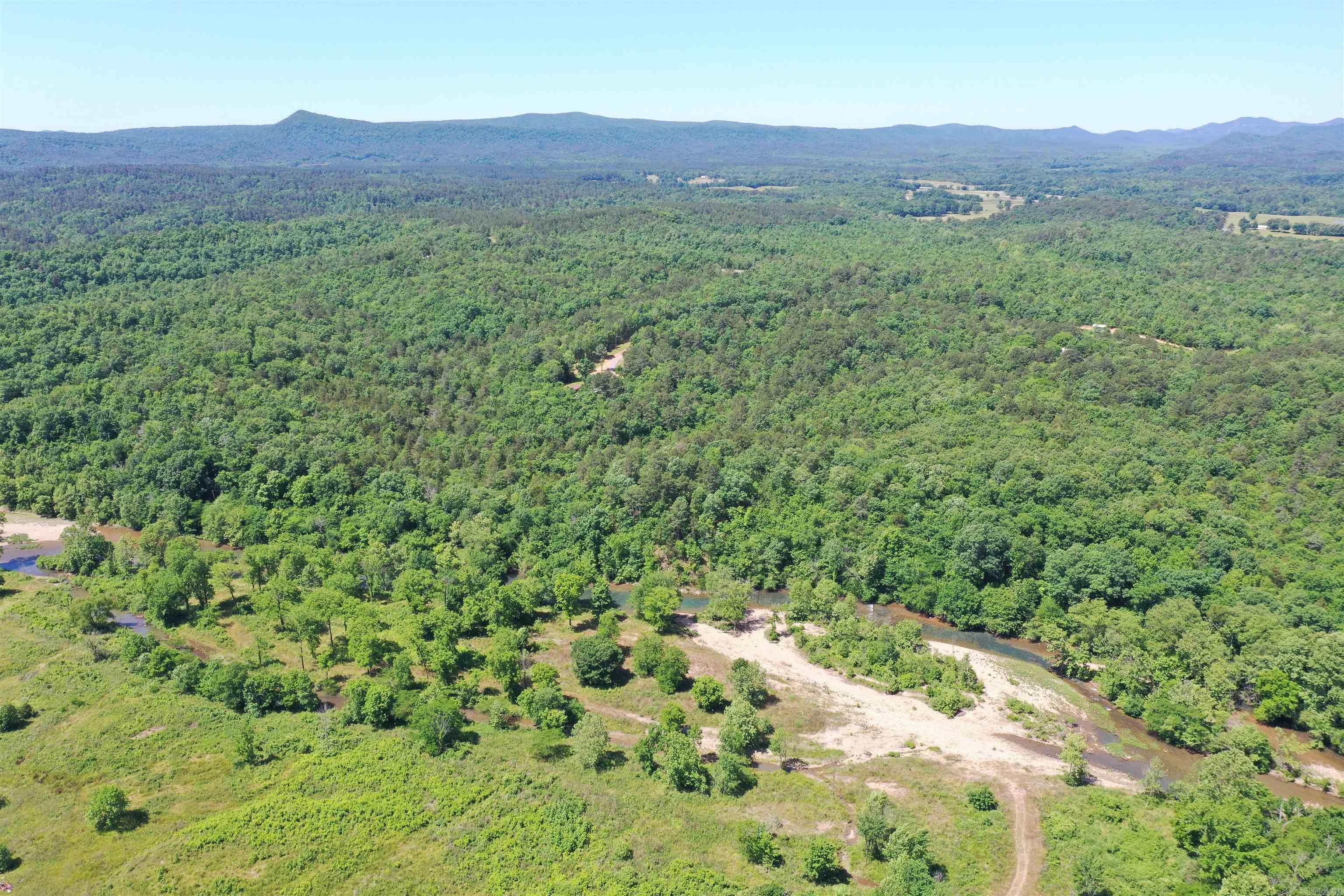 423 Village  Norman, AR