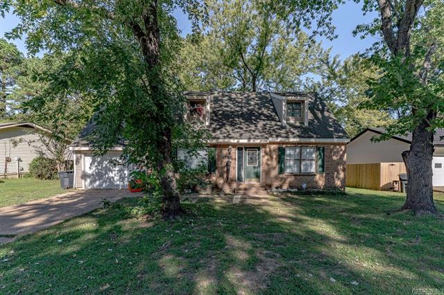 2010  Cenwood Dr  Jonesboro, AR