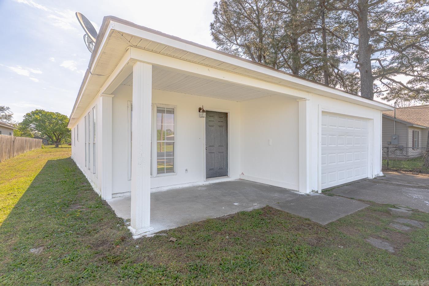 2012 Cotton St  Jonesboro, AR