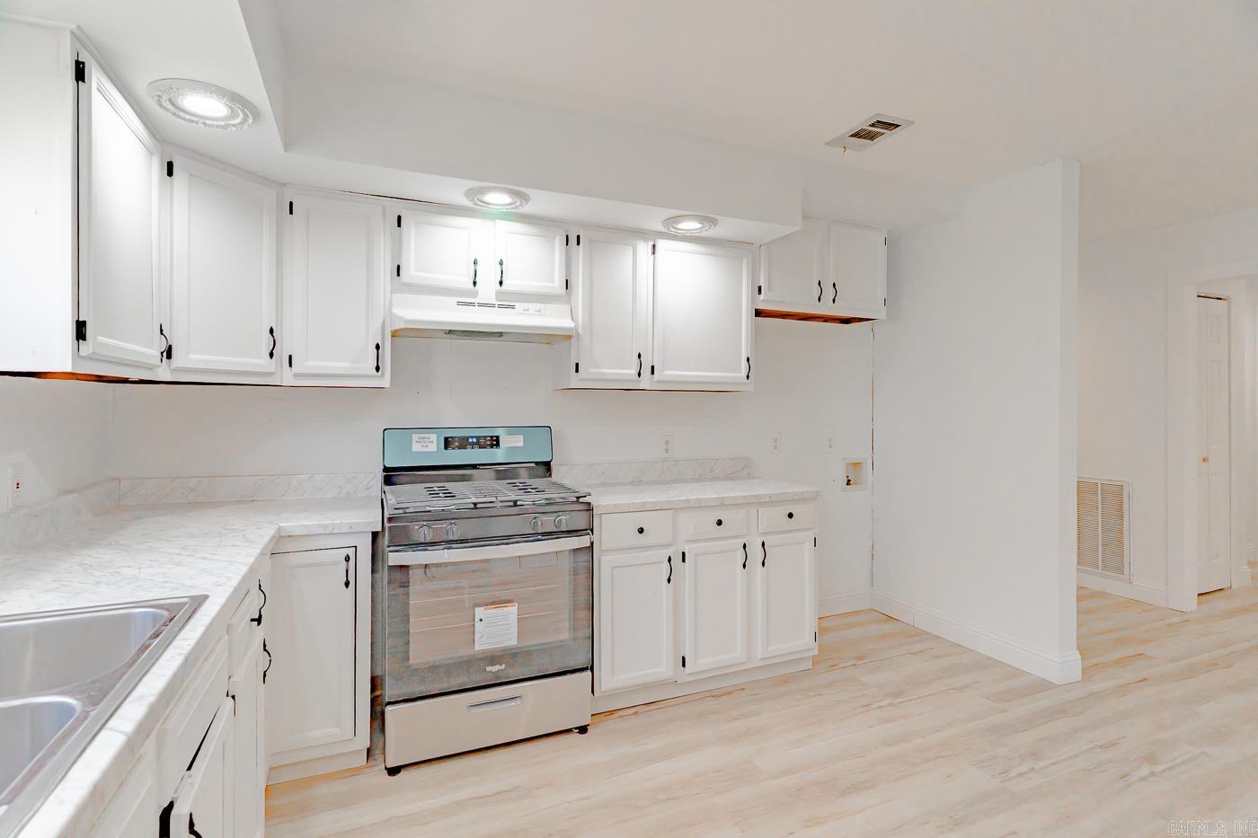 2012 Cotton St  Jonesboro, AR