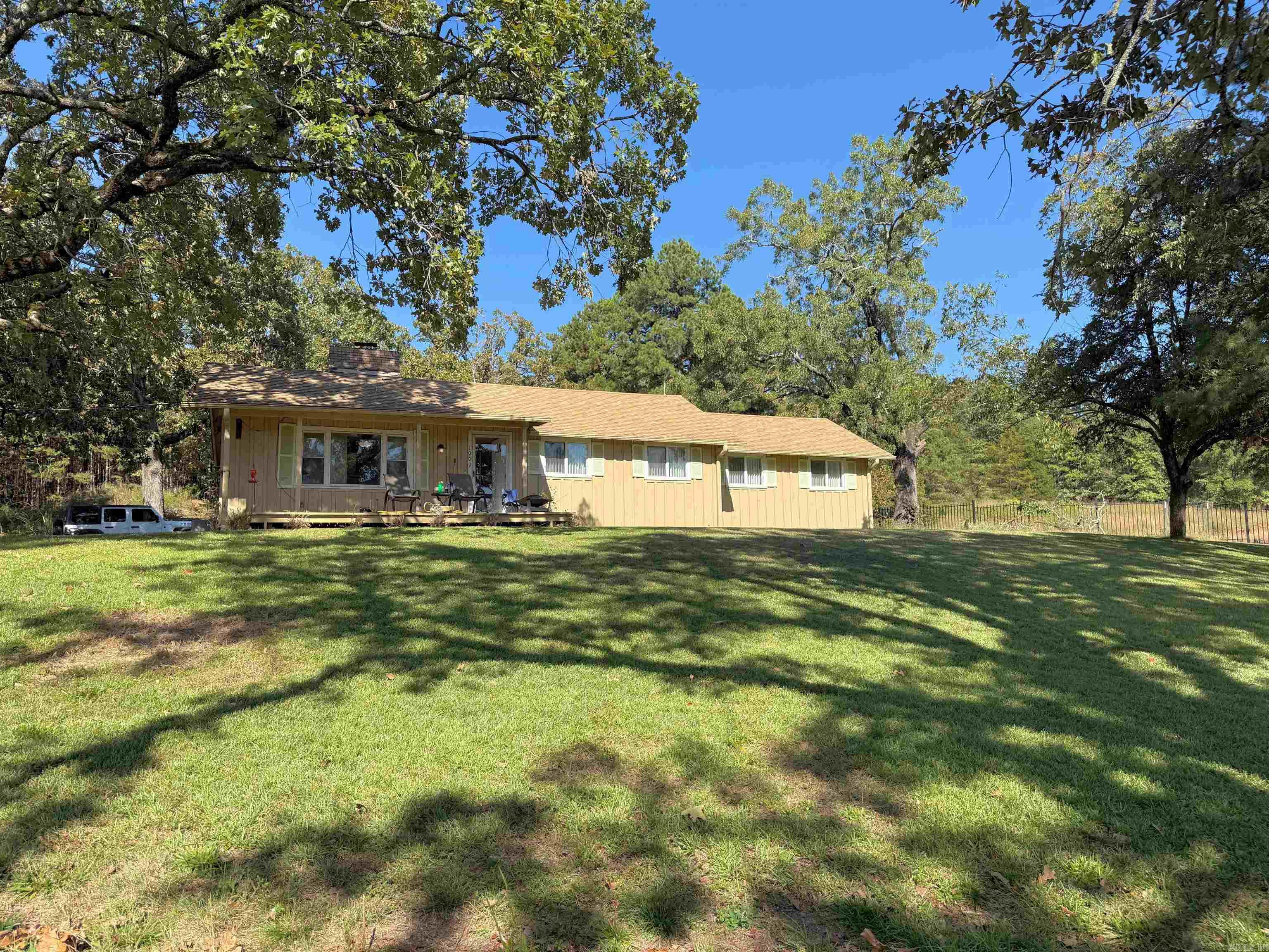 1009 County Road 2530 Lamar, AR 72846