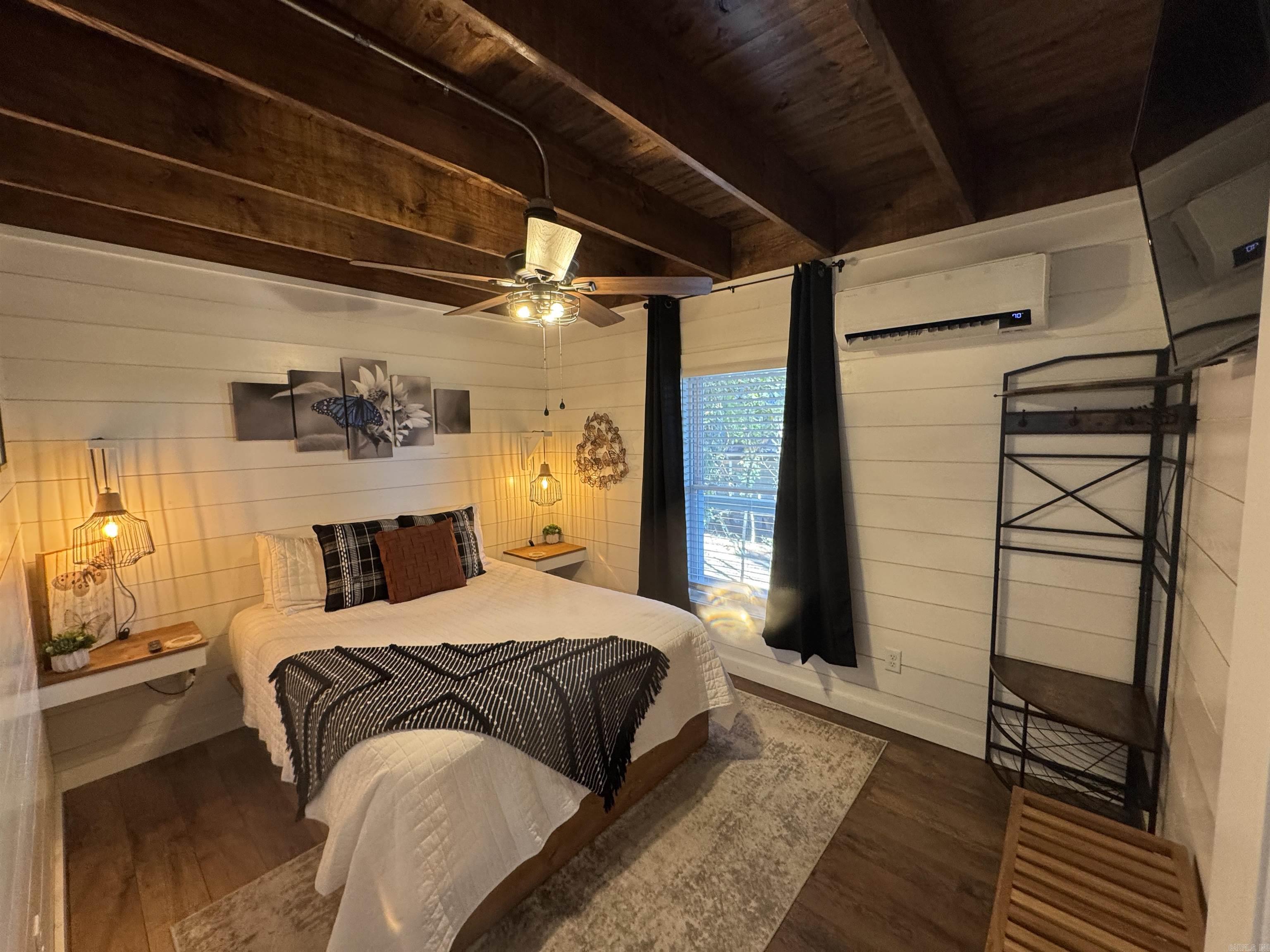 1102 Circle Acres Road Shirley, AR 72153