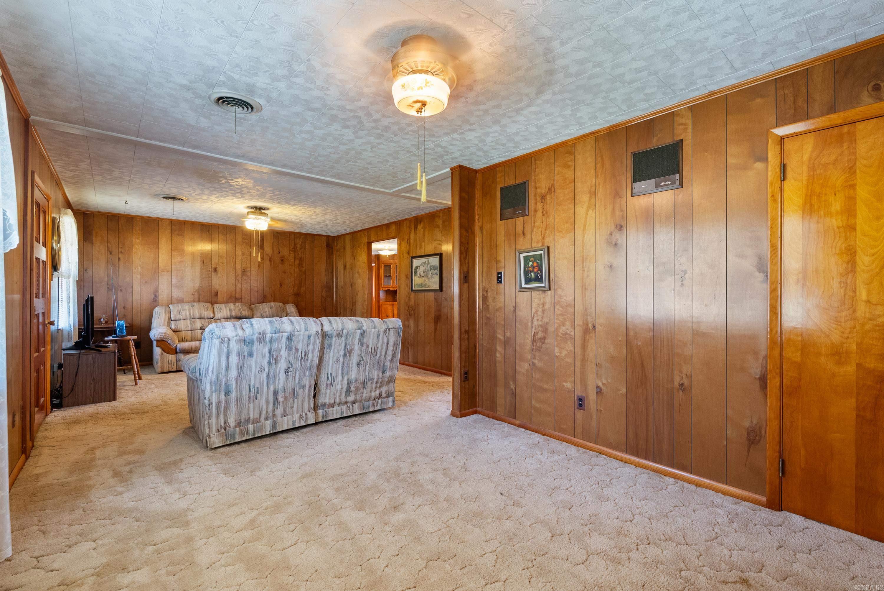 1816 Central Airport  North Little Rock, AR