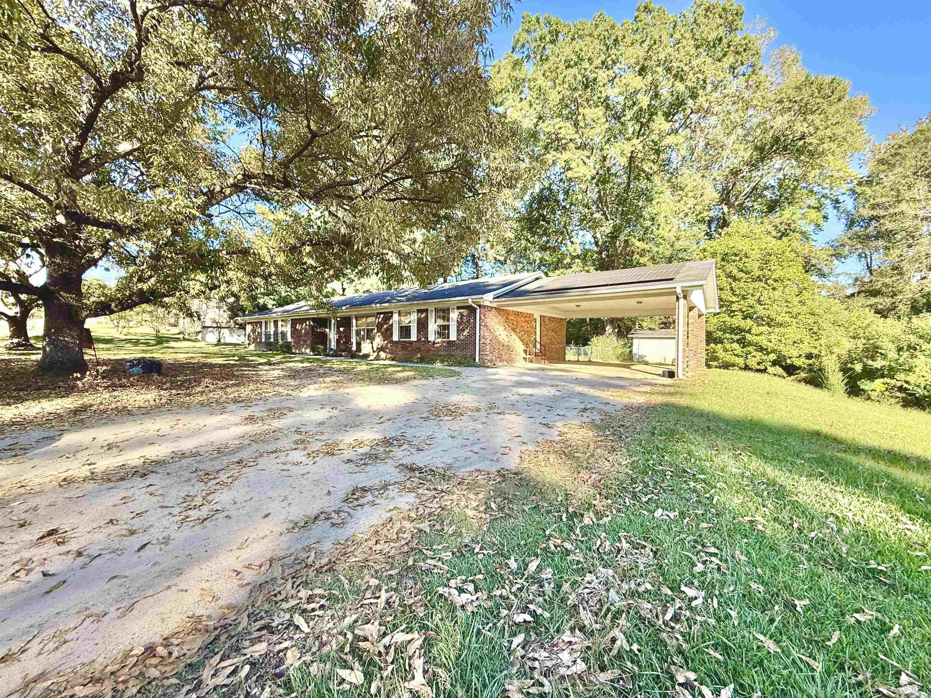 681 Sharp Avenue Camden, AR 71701