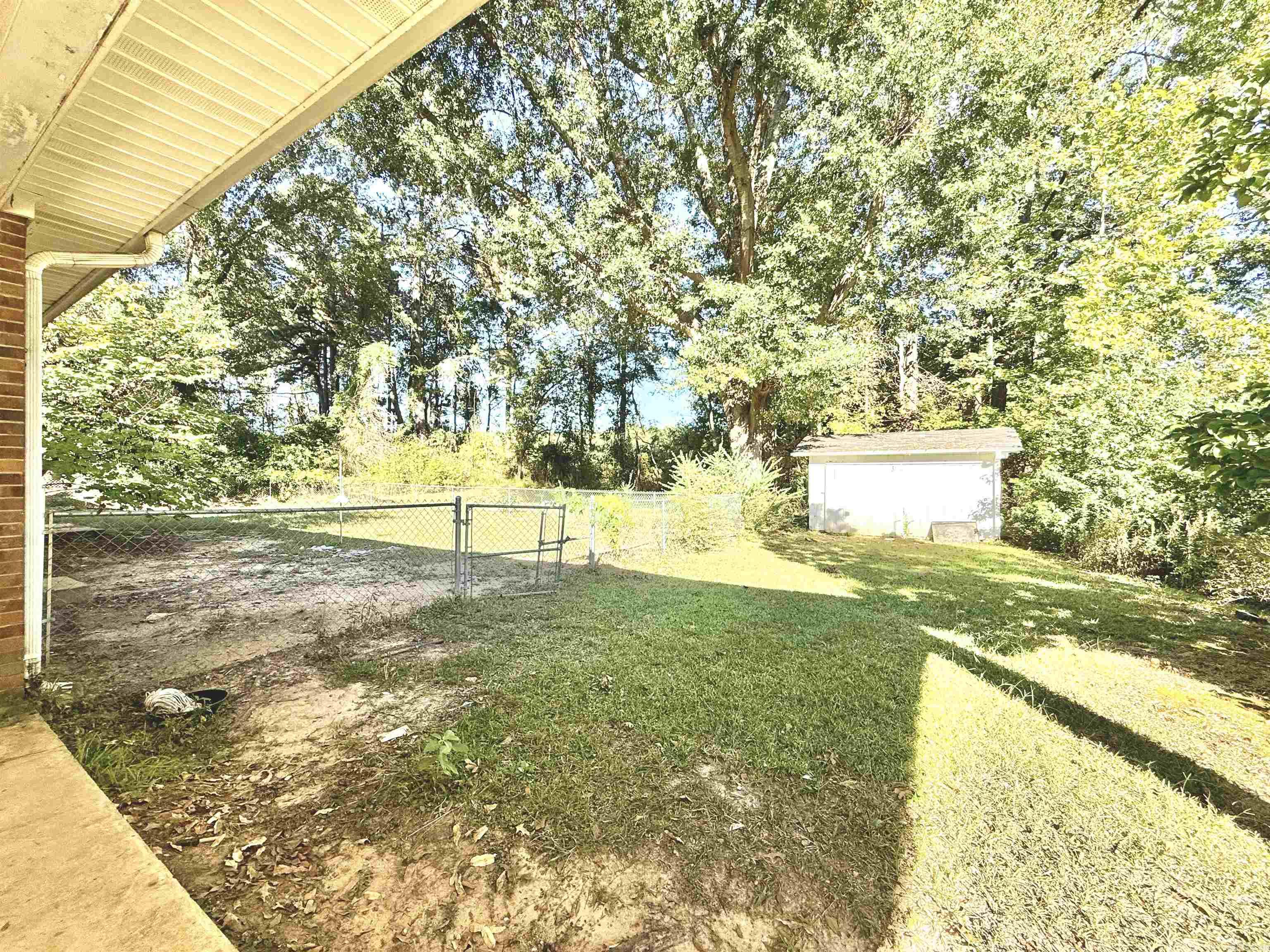 681 Sharp Avenue Camden, AR 71701