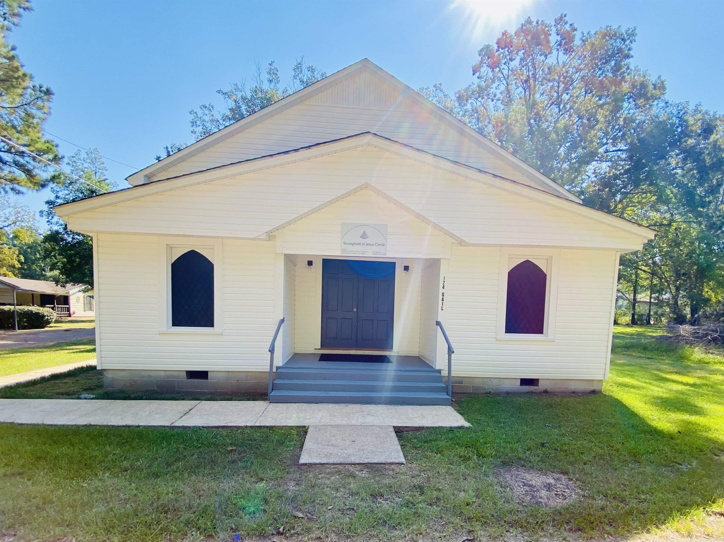 124 Gail St.  Camden, AR